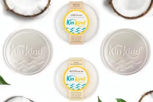 🎁 MOISTURISE me! Coconut BodyCare BEAUTY GIFT SET. BodyWash & Moisturiser bars   2 Storage Tins. Saves 2 plastic bottles (100% off)