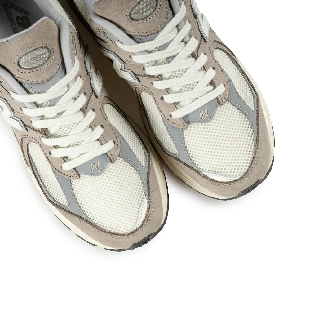 2002RJL | Brown