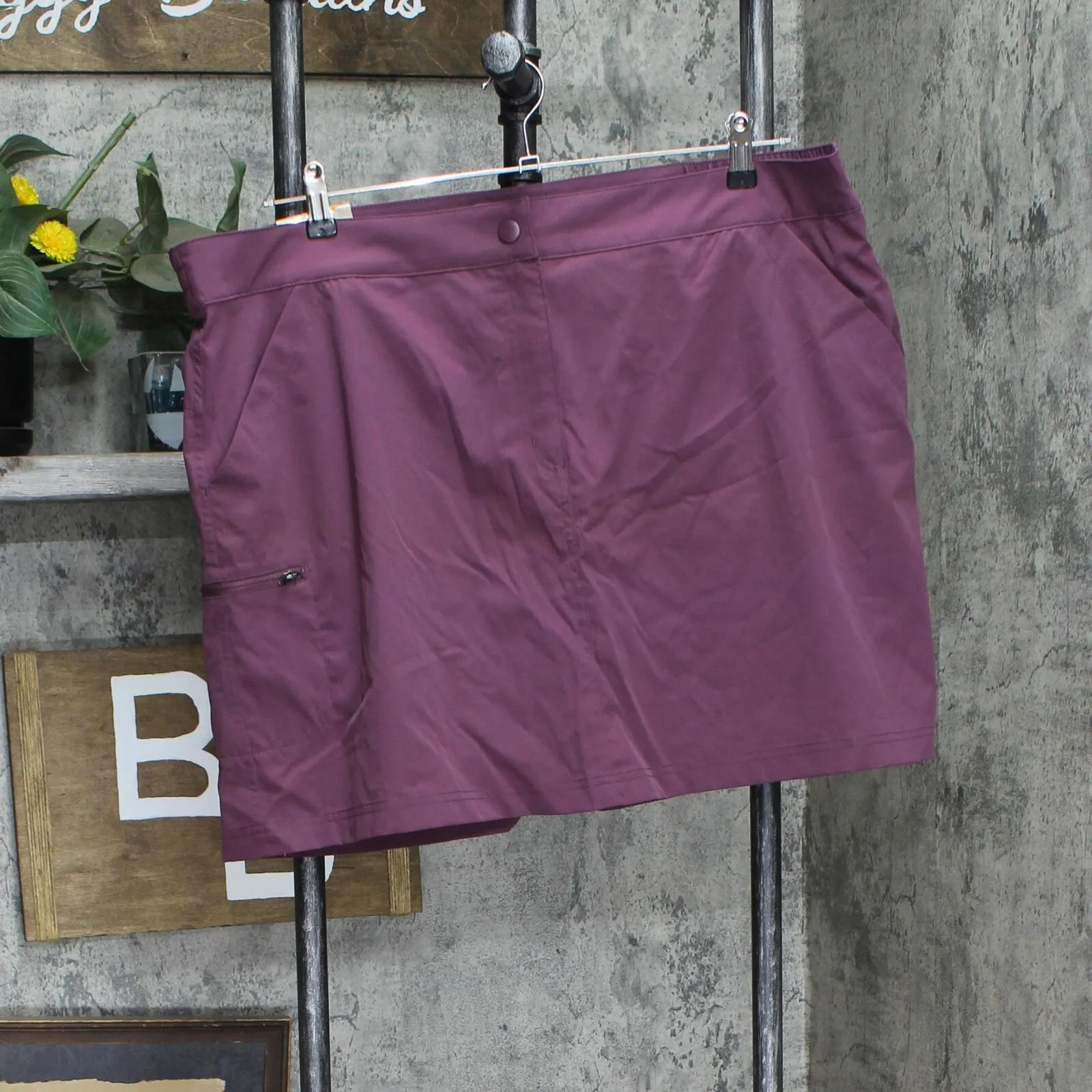 32 Degrees Cool Womens Lightweight Tech Skort 1745837