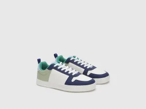 Abstract Pattern Lace-Up Sneakers