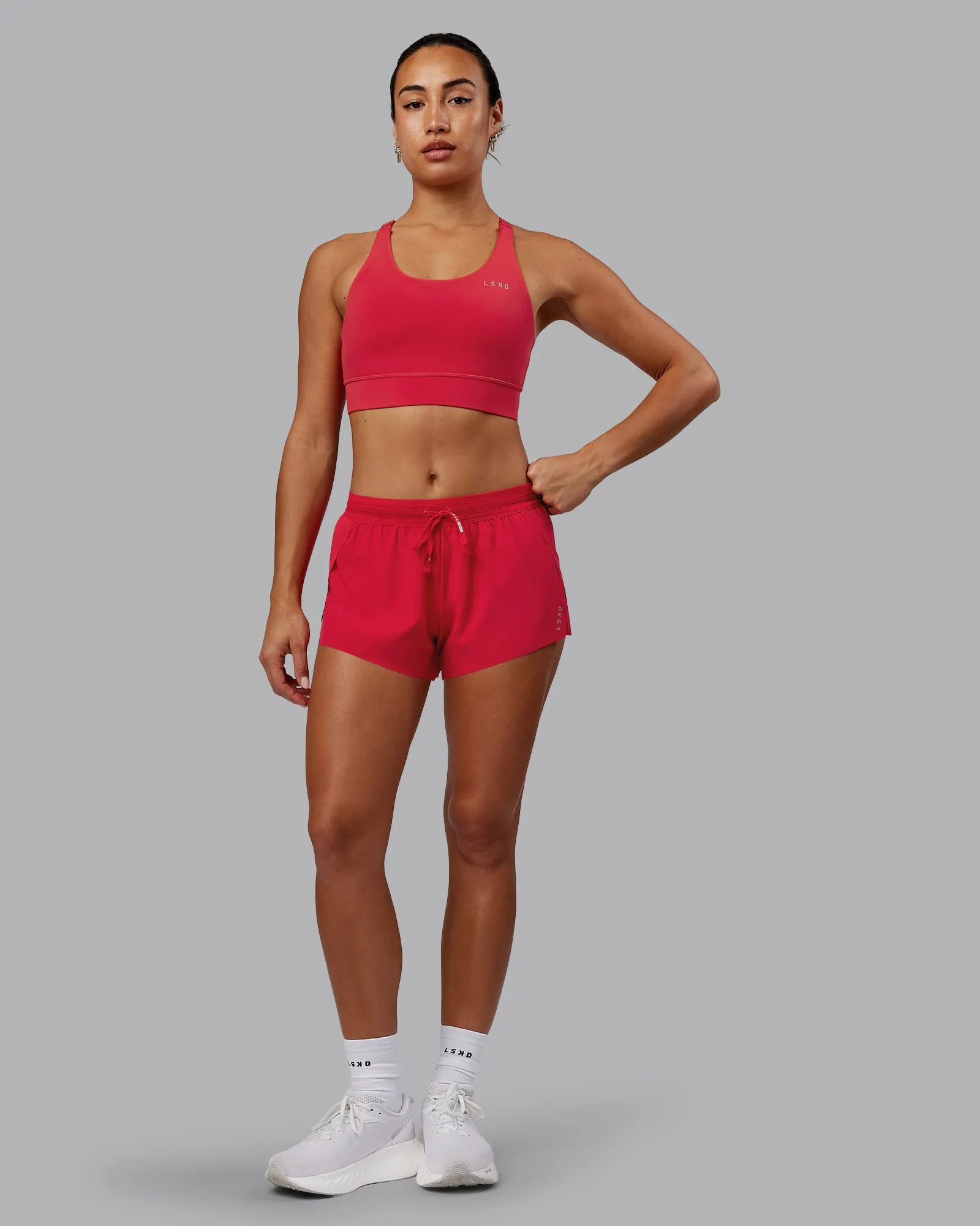 Accelerate Sports Bra - Scarlet