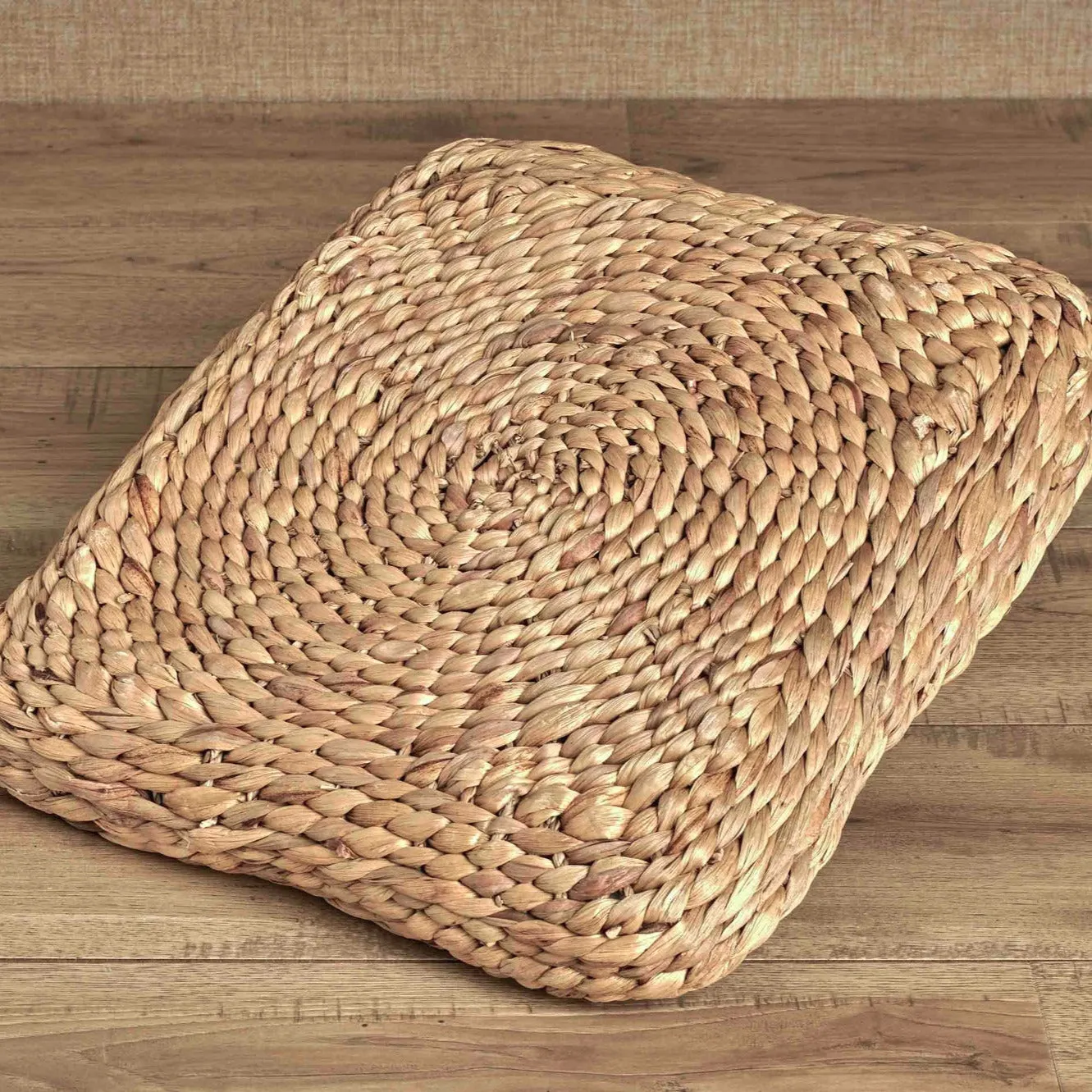 ADRIA CUSHION