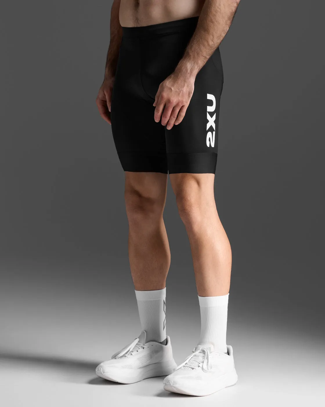 Aero Tri 9 Inch Shorts