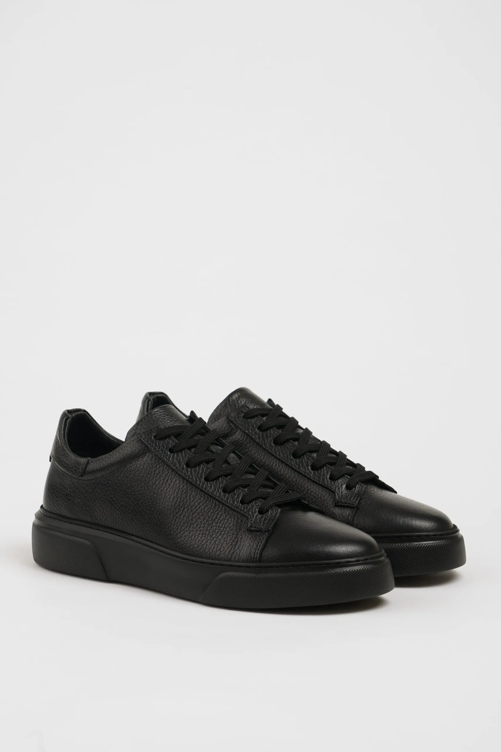 All Black Leather Sneakers SD-035