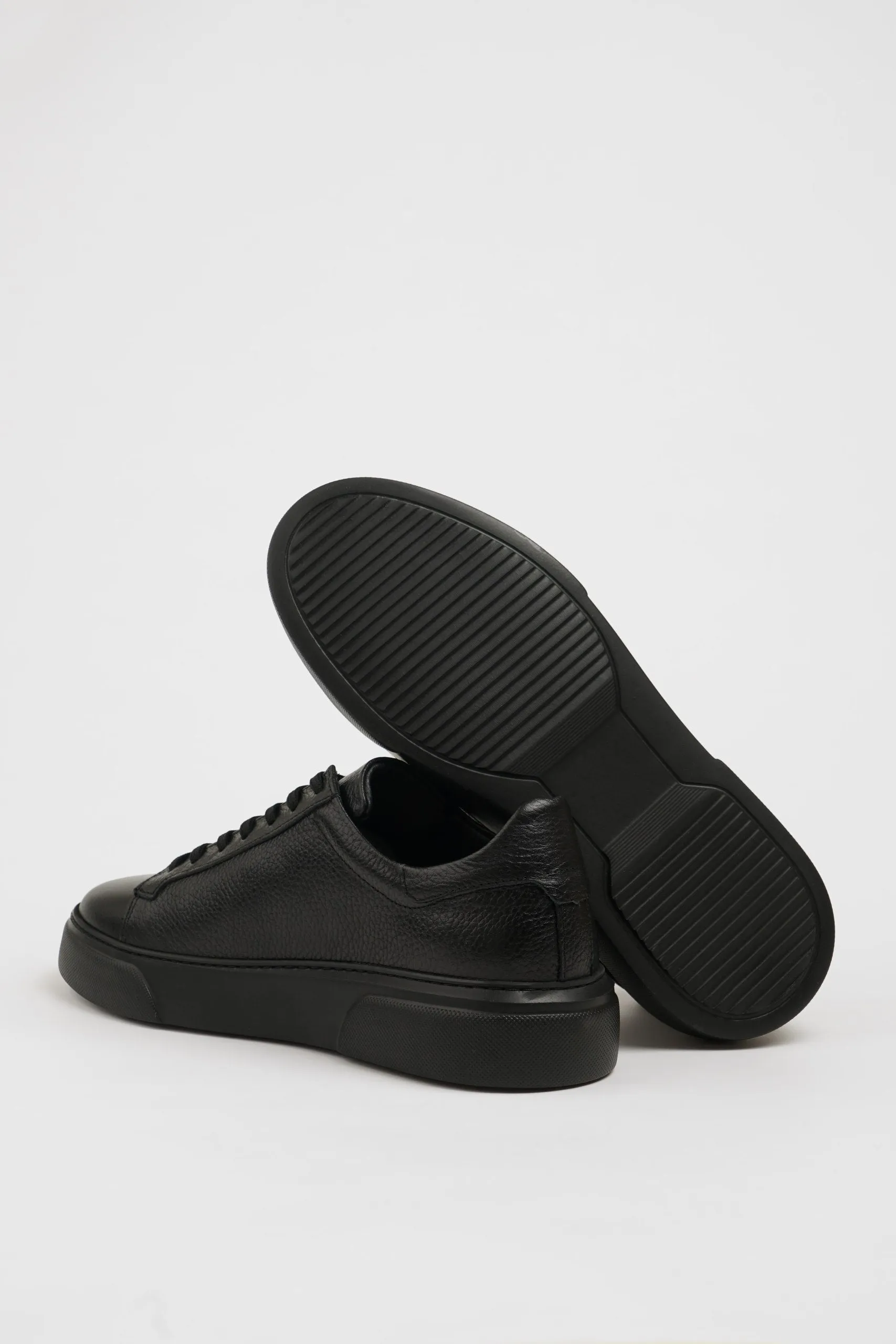 All Black Leather Sneakers SD-035