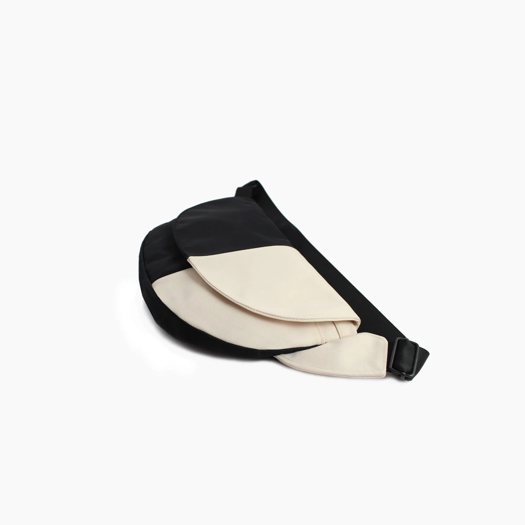 Anna fanny pack Black & White