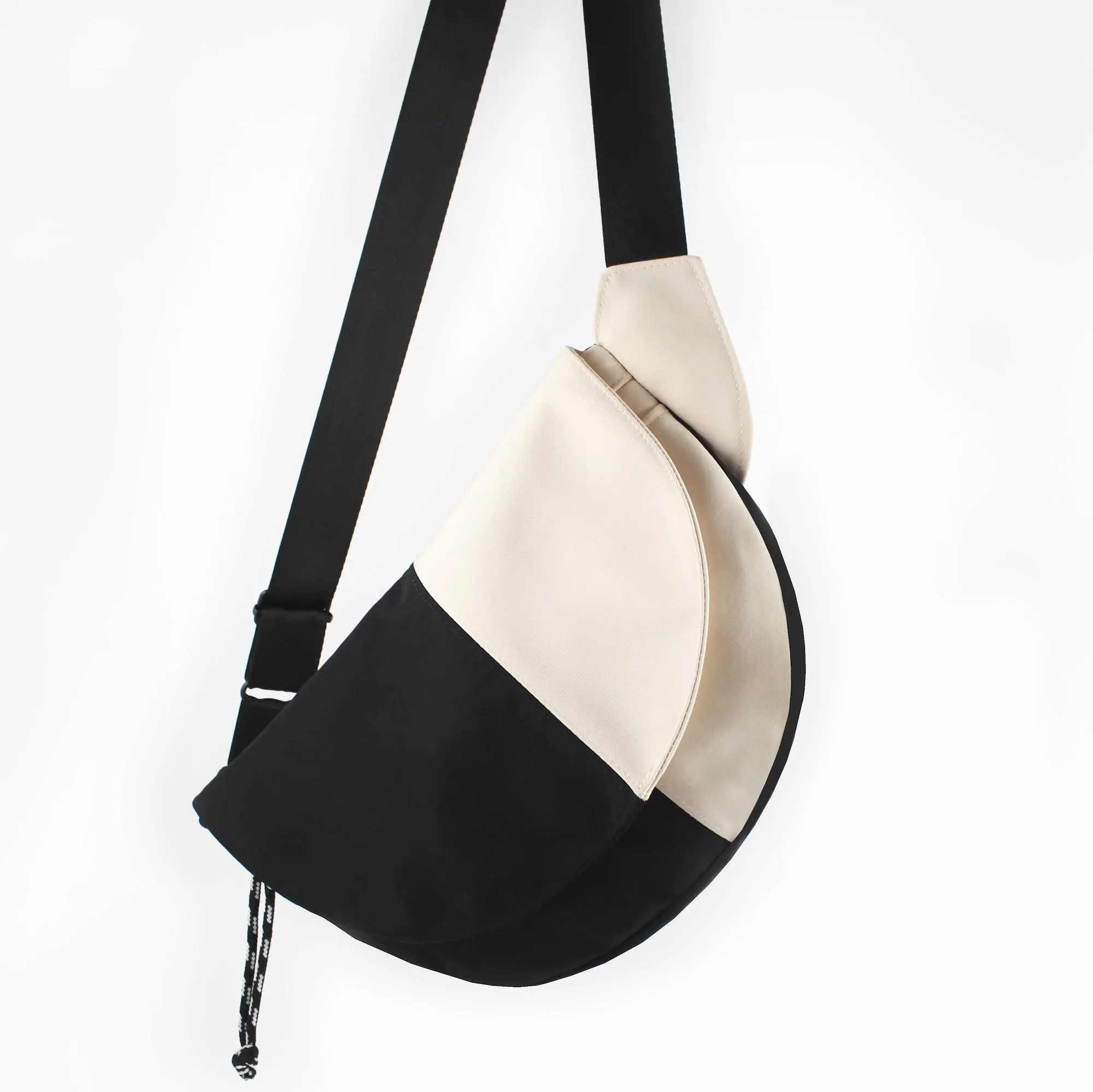 Anna fanny pack Black & White