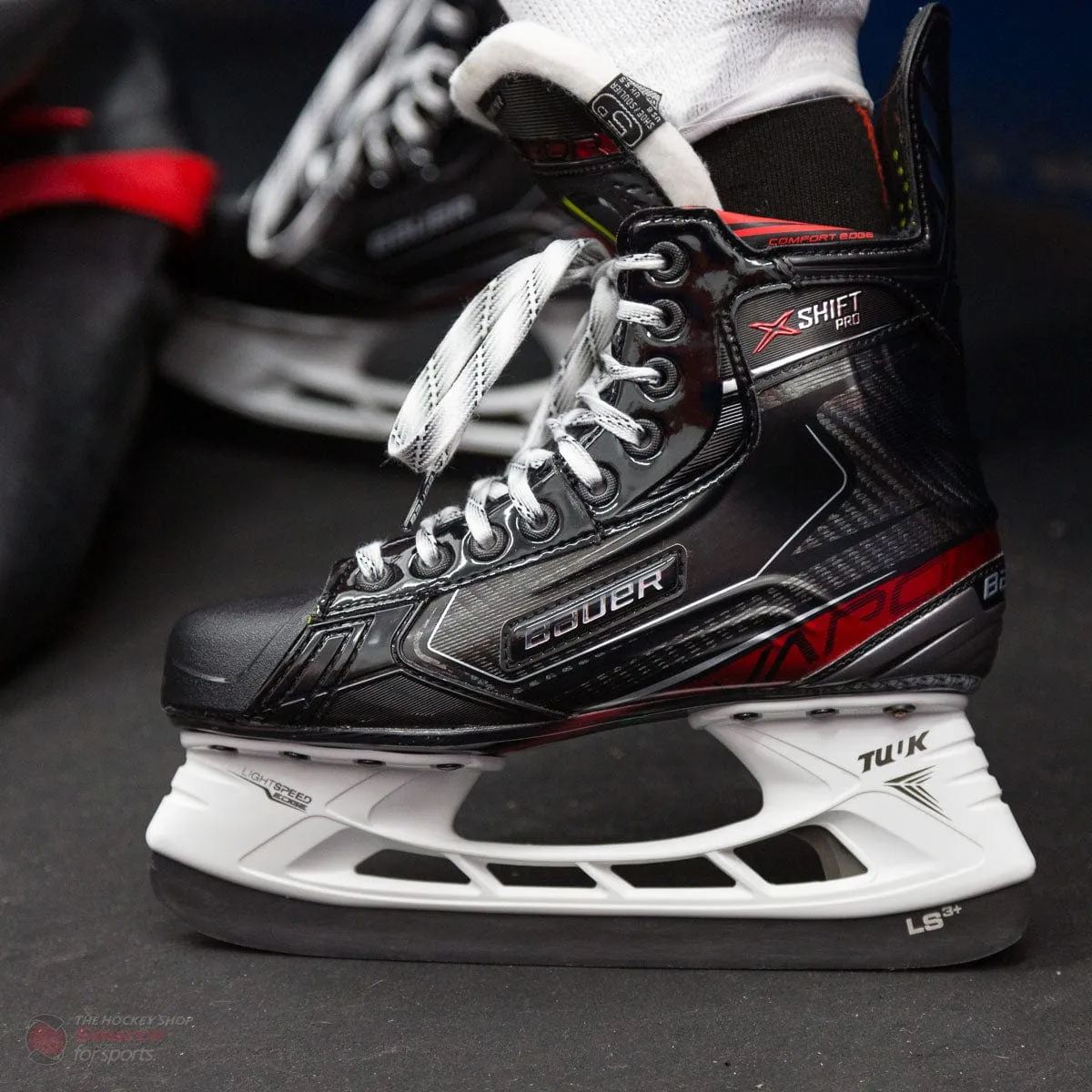 Bauer Vapor X Shift Pro Junior Hockey Skates (2019)