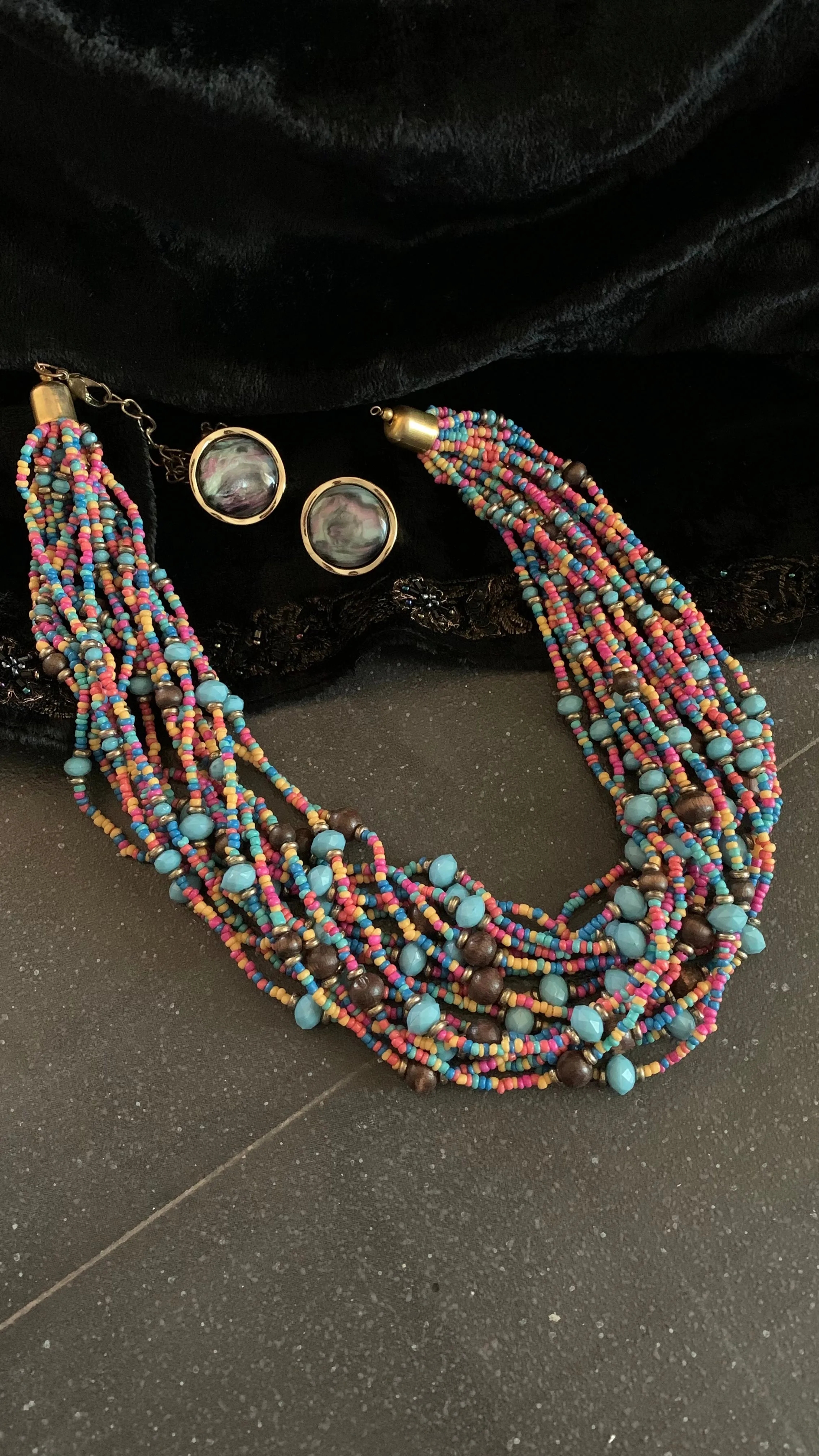 Beautiful Multicolor Beaded Necklace with Statement Studs
