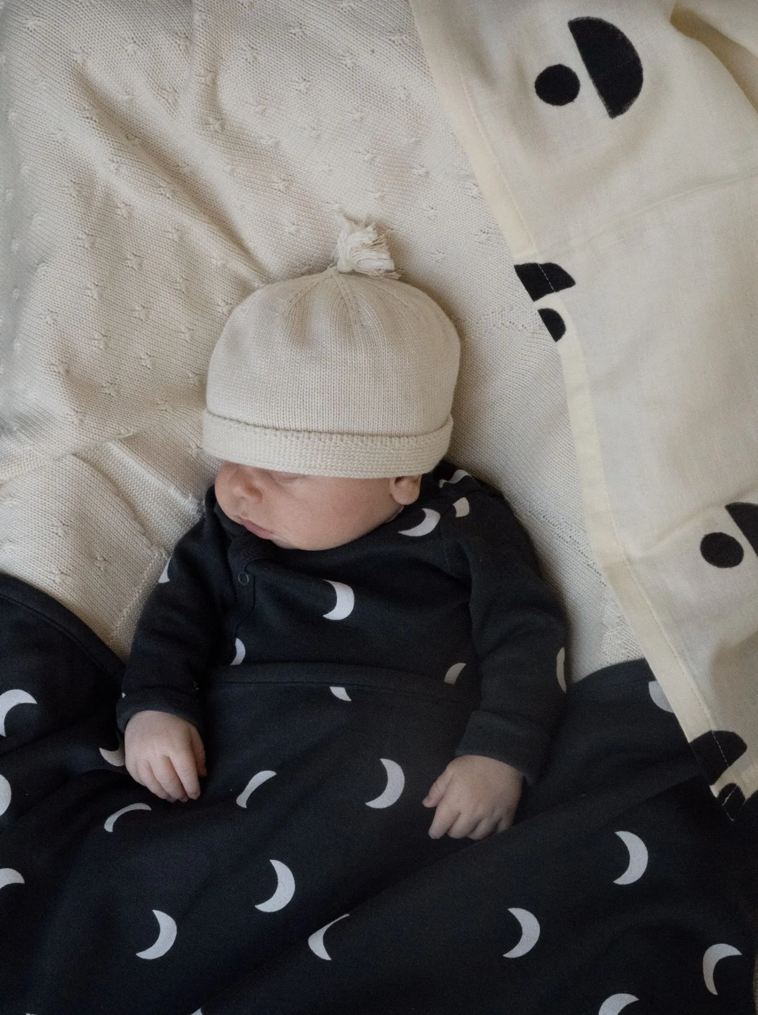 Black Midnight Reversible Blanket