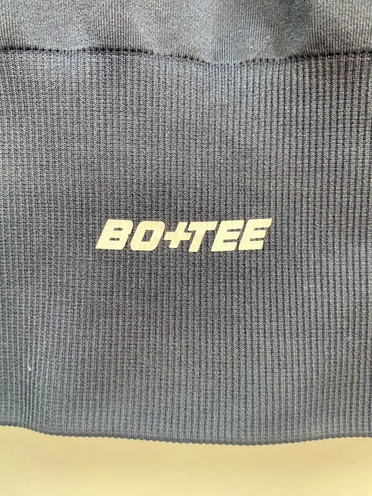 Bo   Tee Black Sports Bra UK M