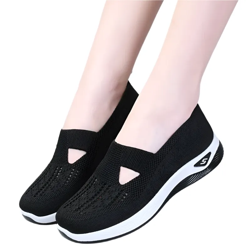 Cassie – Comfort-Focused Women's Orthopedic Shoes