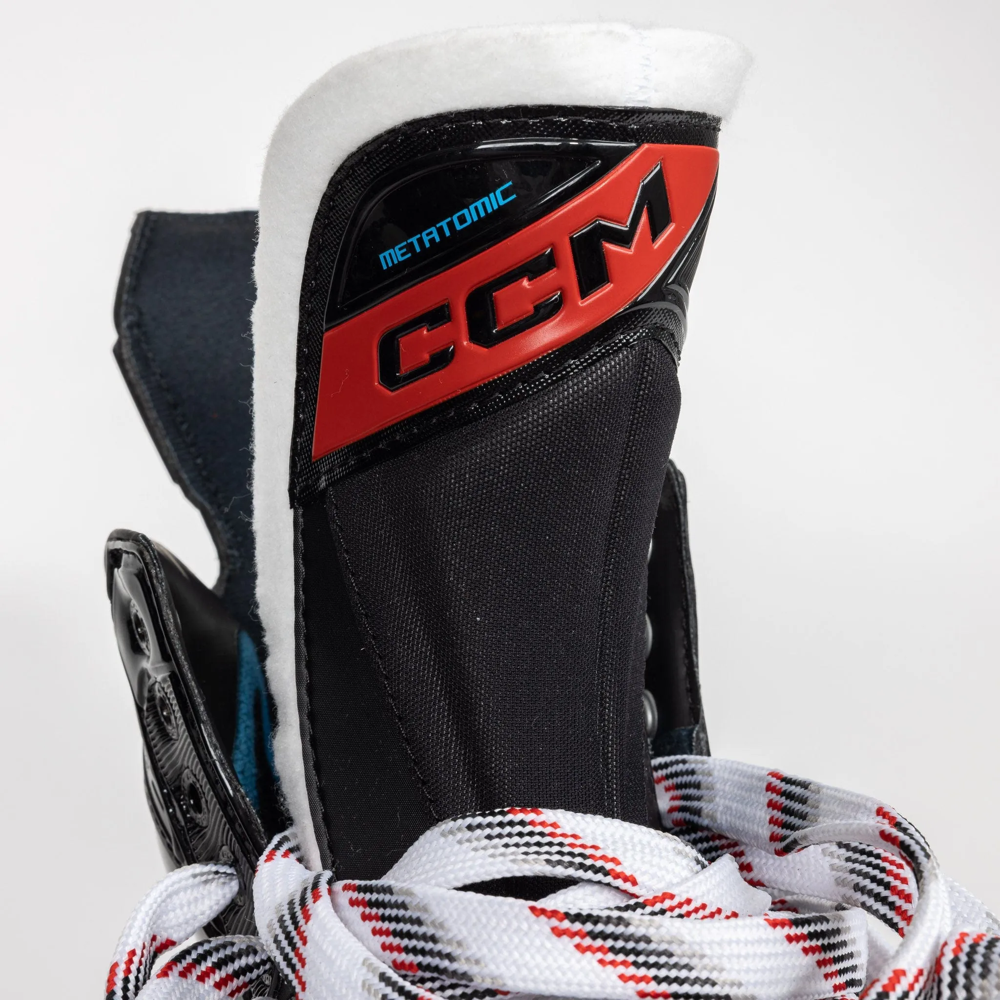CCM Jetspeed FT680 Intermediate Hockey Skates