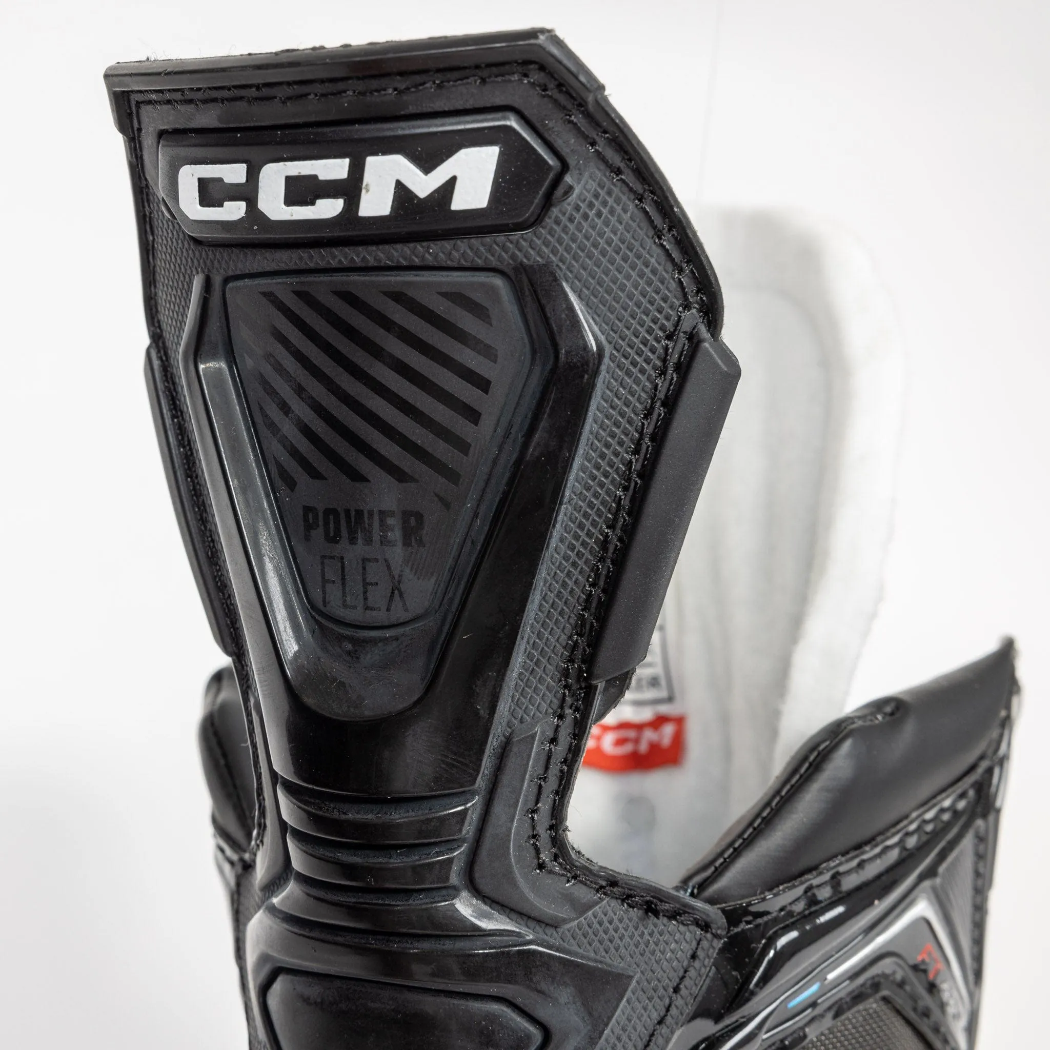 CCM Jetspeed FT680 Intermediate Hockey Skates