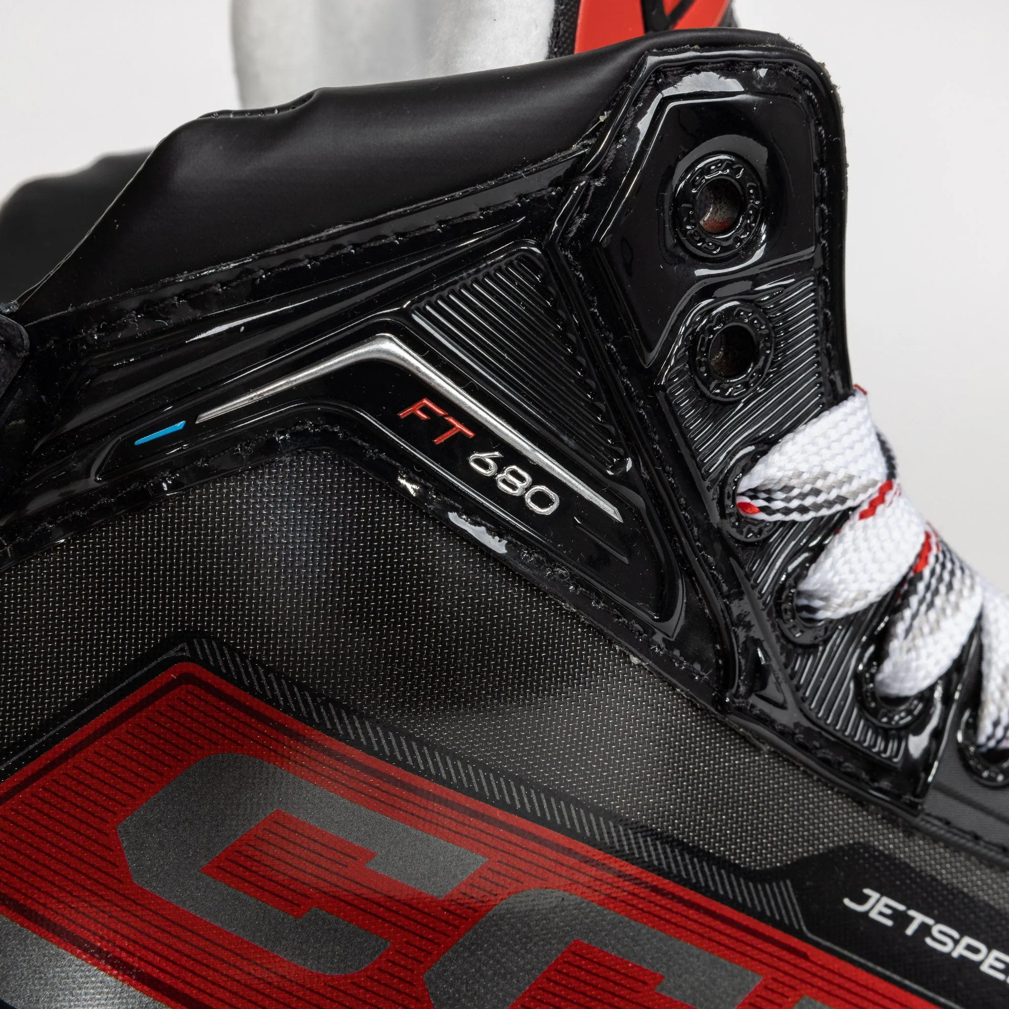 CCM Jetspeed FT680 Intermediate Hockey Skates