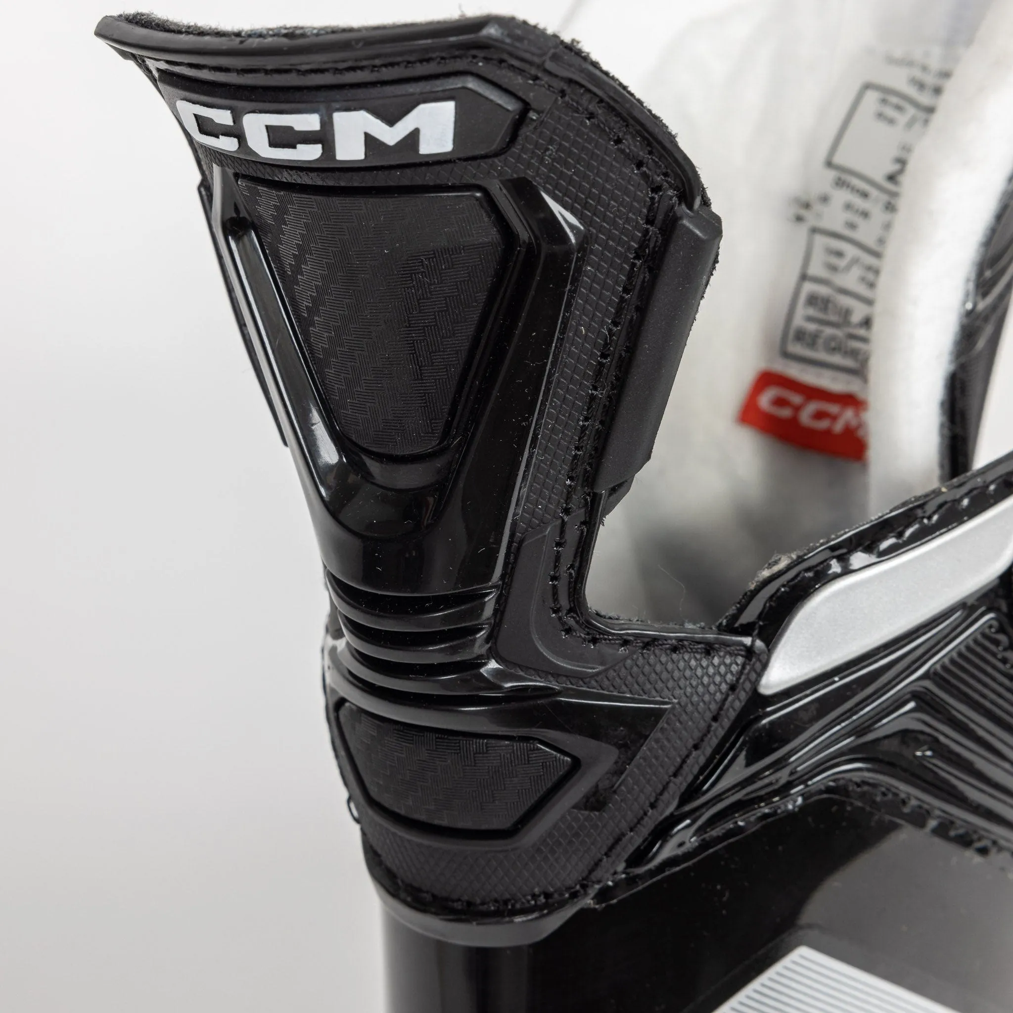 CCM Jetspeed FT680 Junior Hockey Skates