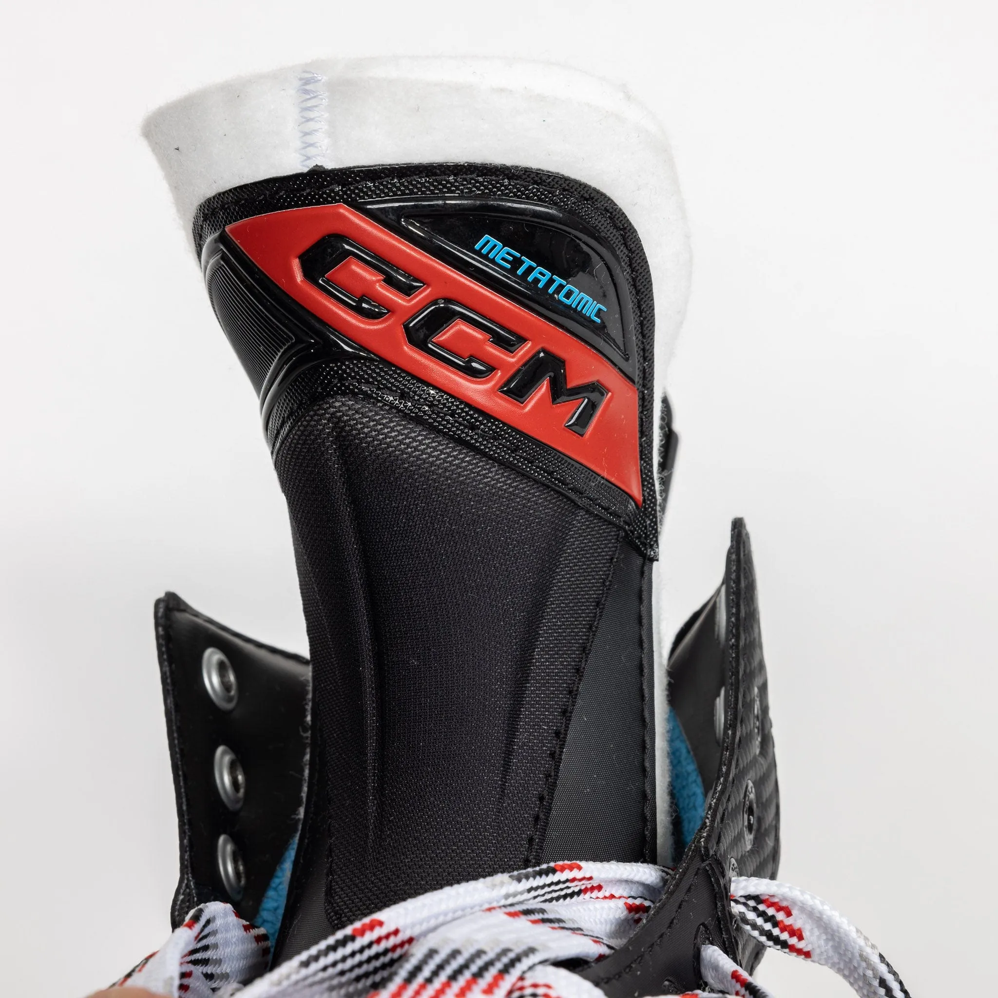 CCM Jetspeed FT680 Junior Hockey Skates