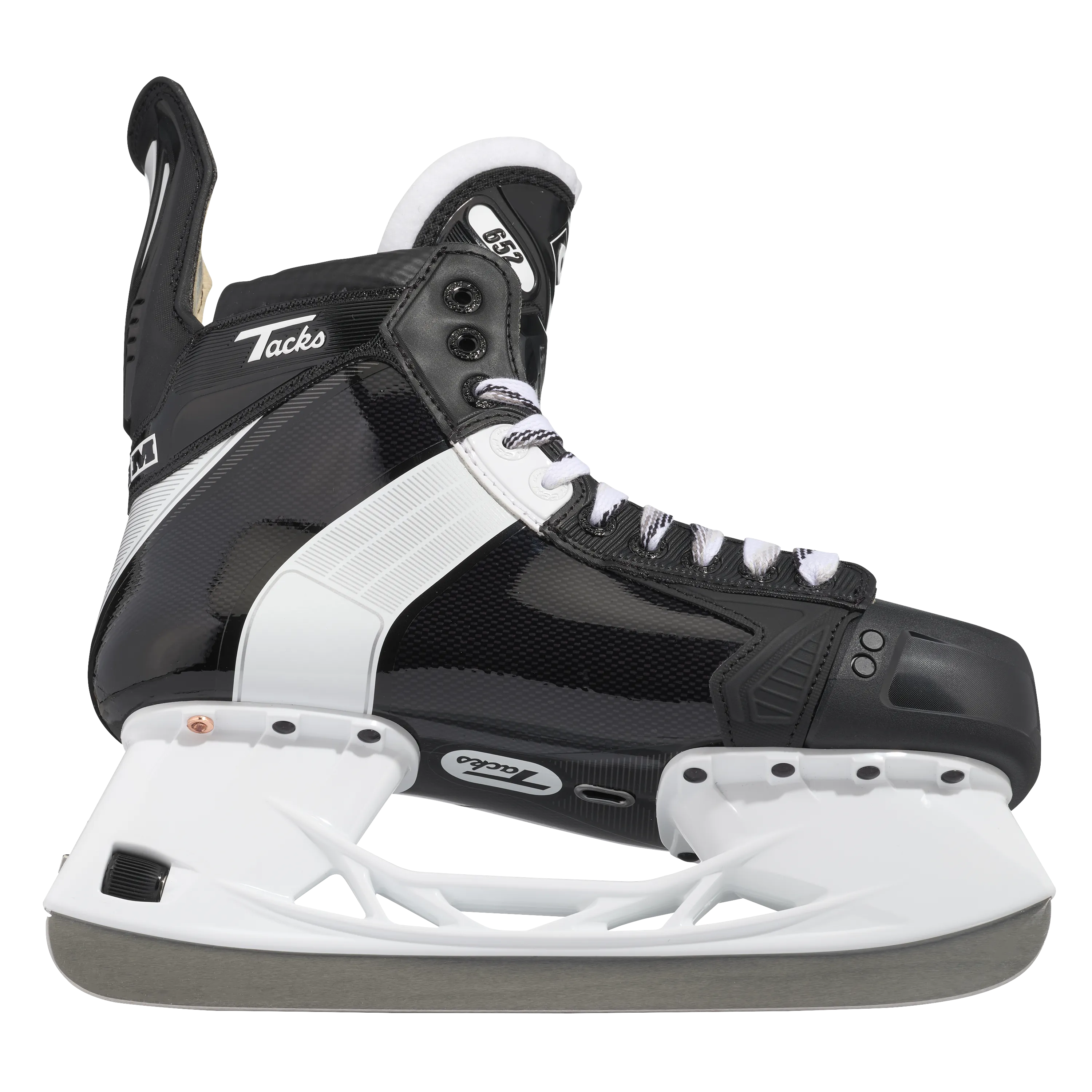 CCM Retro Tacks 652 Skates- Intermediate