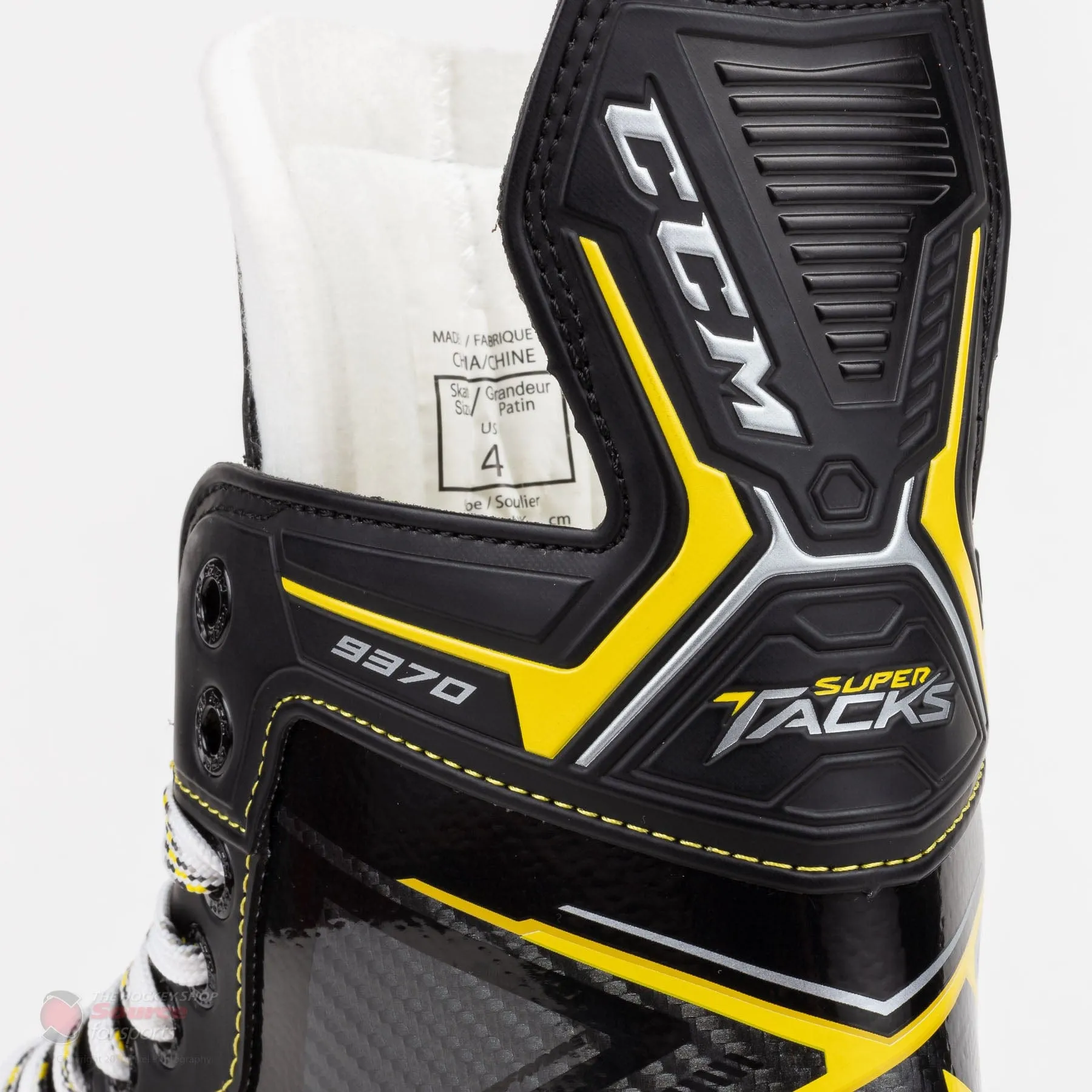 CCM Super Tacks 9370 Junior Hockey Skates
