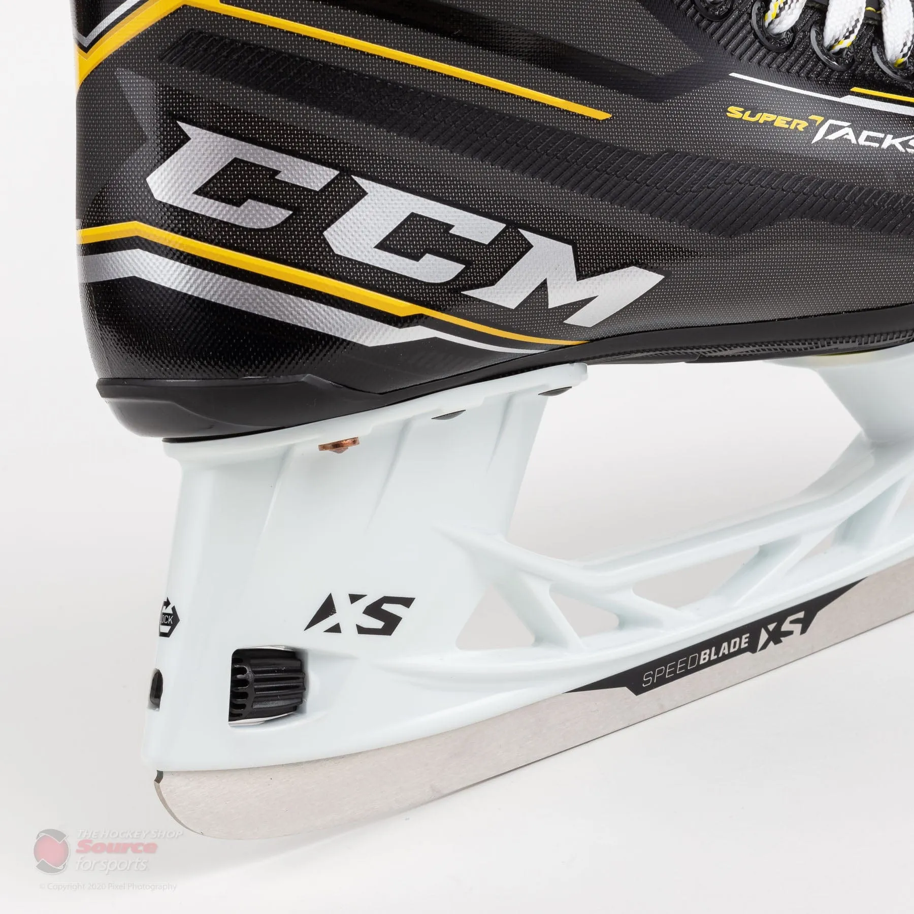 CCM Super Tacks 9380 Senior Hockey Skates