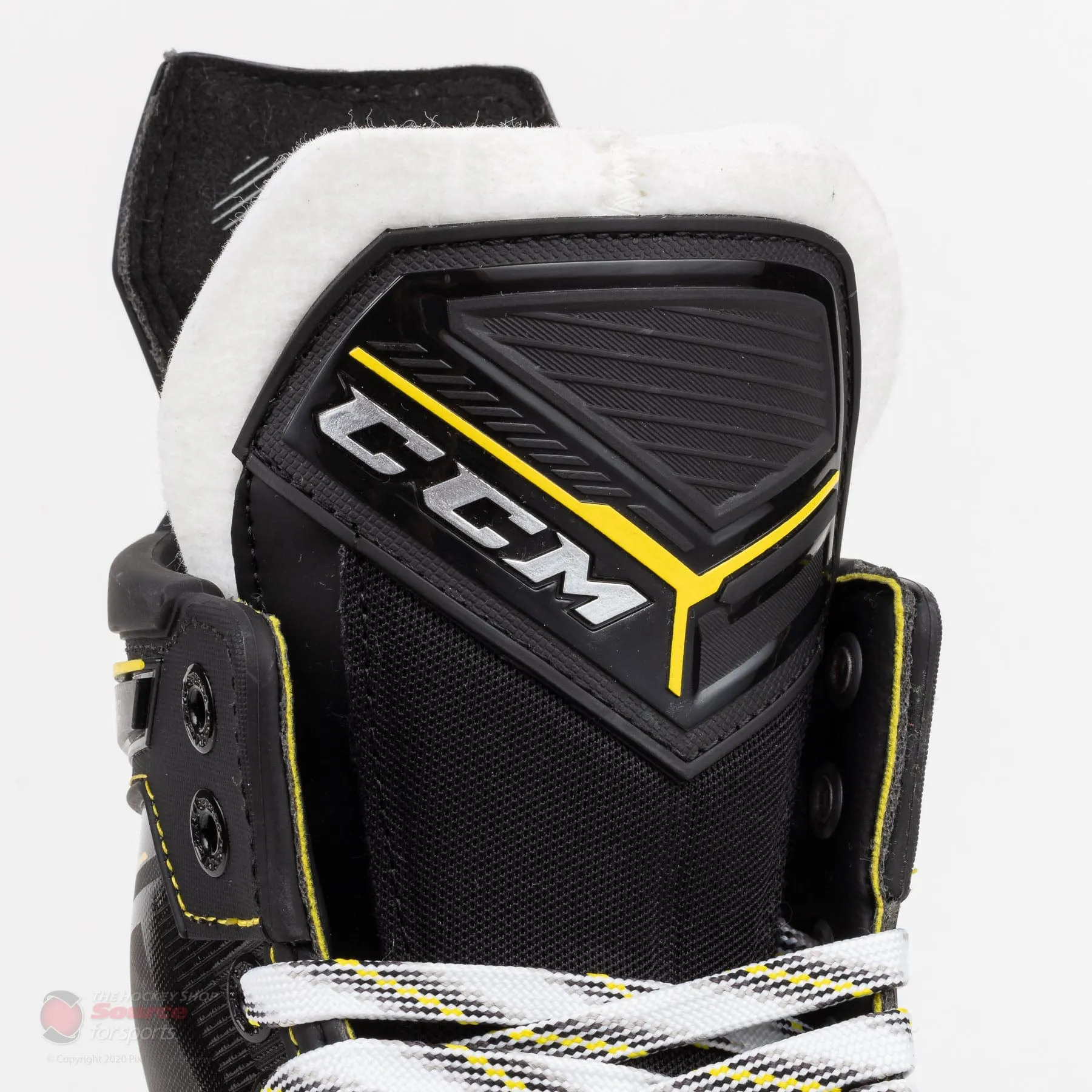 CCM Super Tacks 9380 Senior Hockey Skates