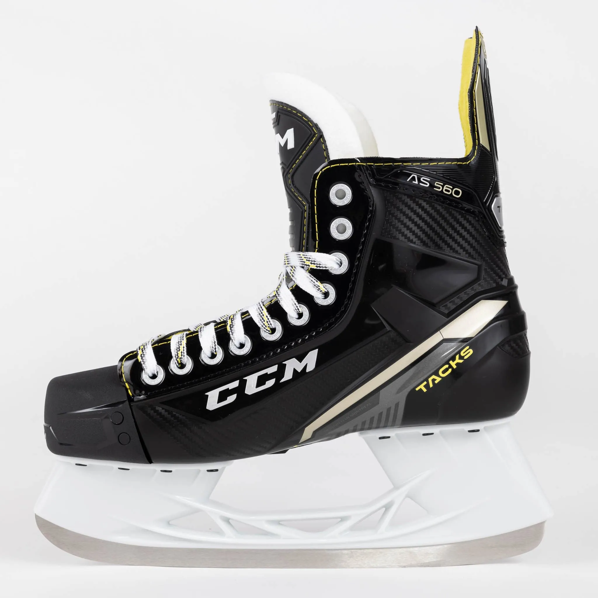 CCM Tacks AS560 Senior Hockey Skates