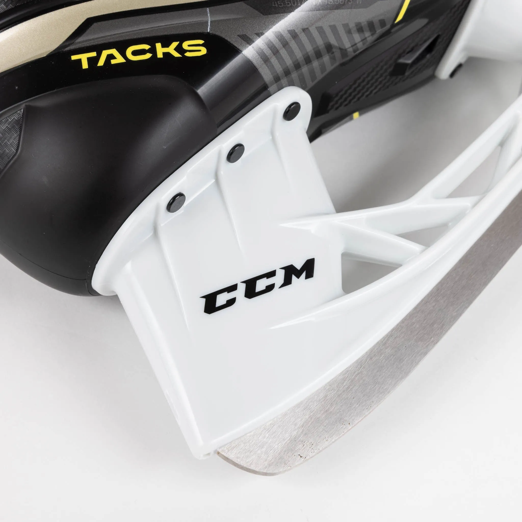 CCM Tacks AS560 Senior Hockey Skates
