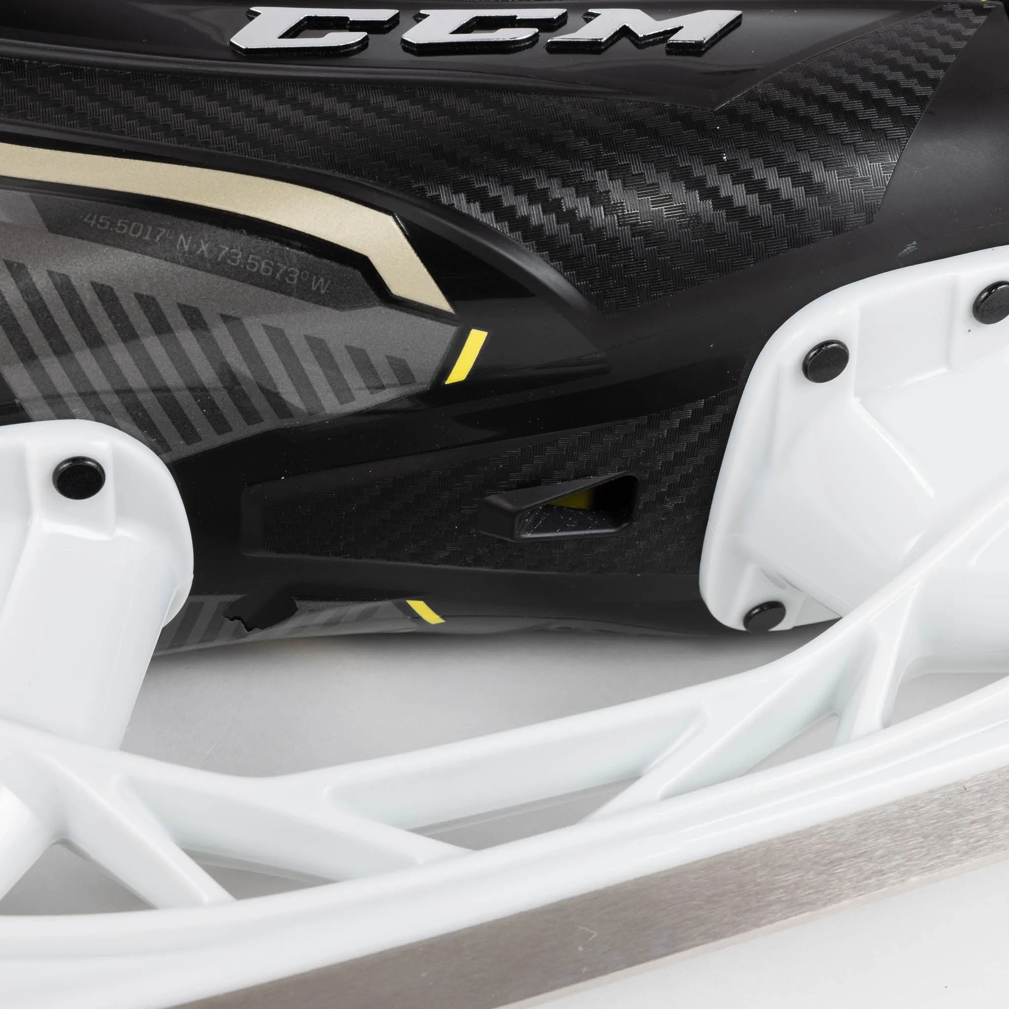 CCM Tacks AS560 Senior Hockey Skates