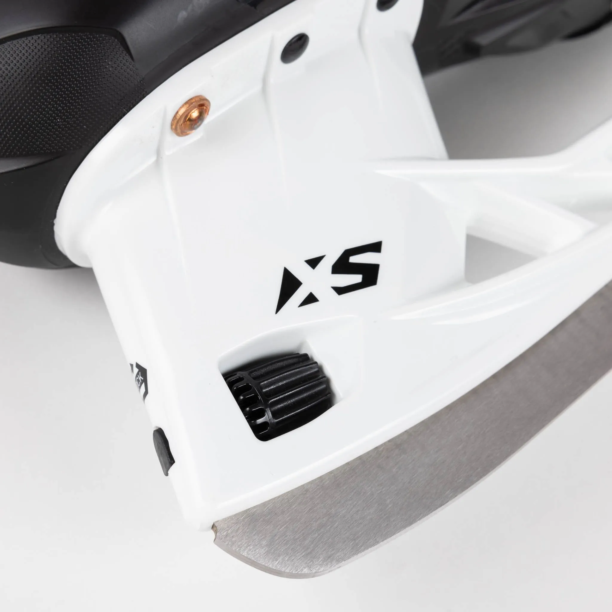 CCM Tacks AS570 Intermediate Hockey Skates