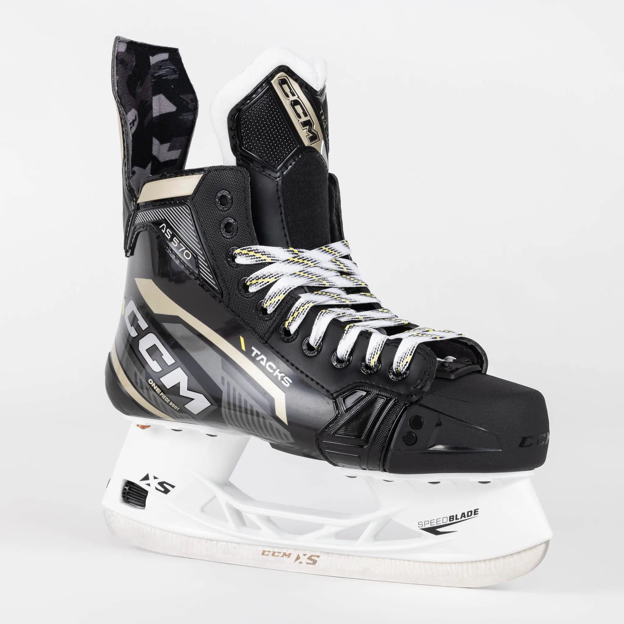 CCM Tacks AS570 Intermediate Hockey Skates