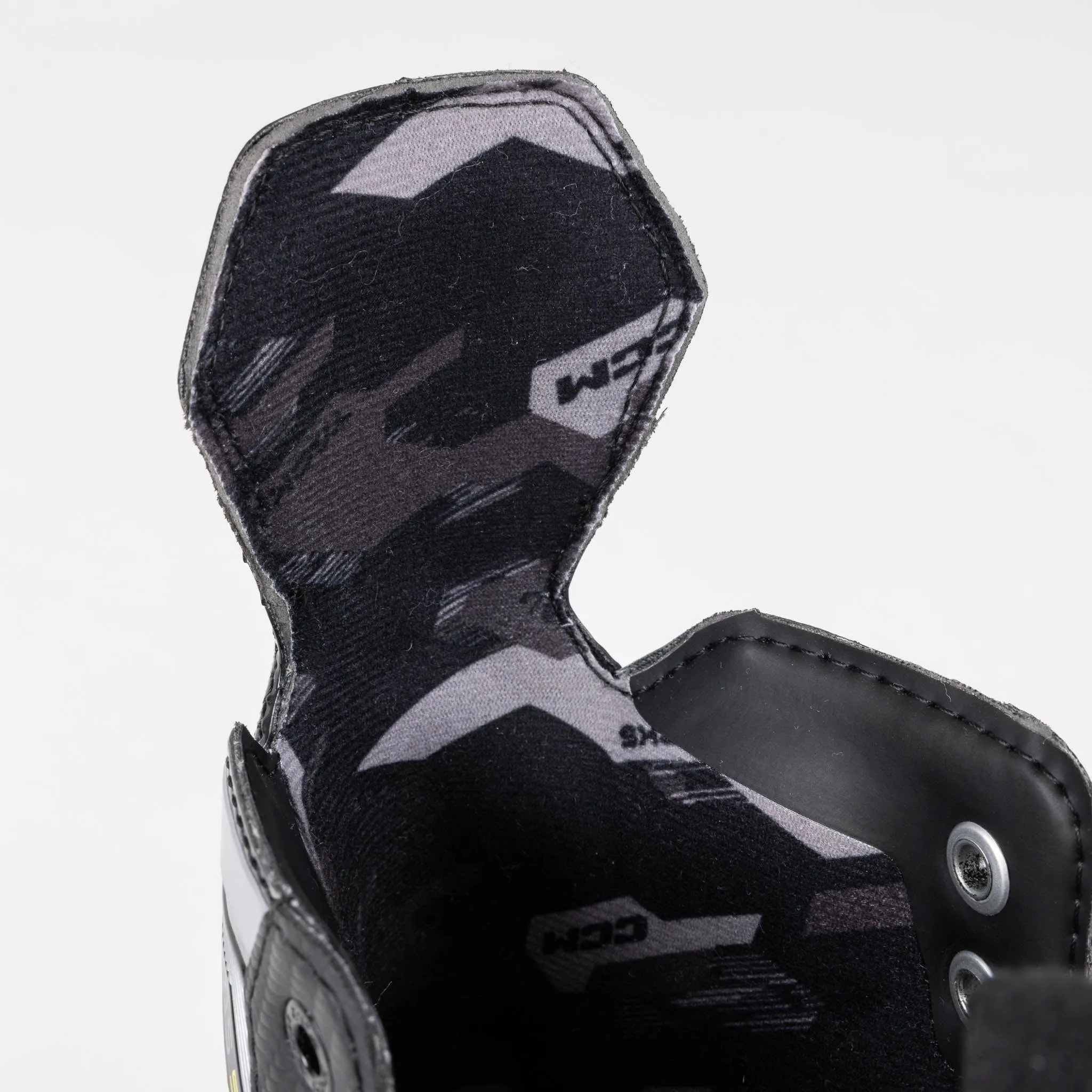CCM Tacks AS580 Junior Hockey Skates