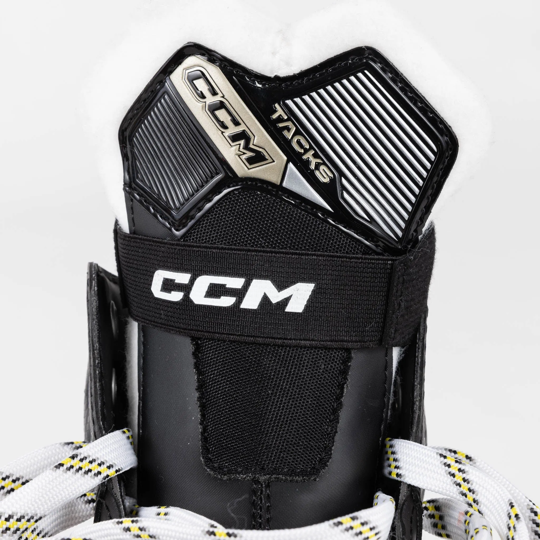 CCM Tacks AS580 Junior Hockey Skates