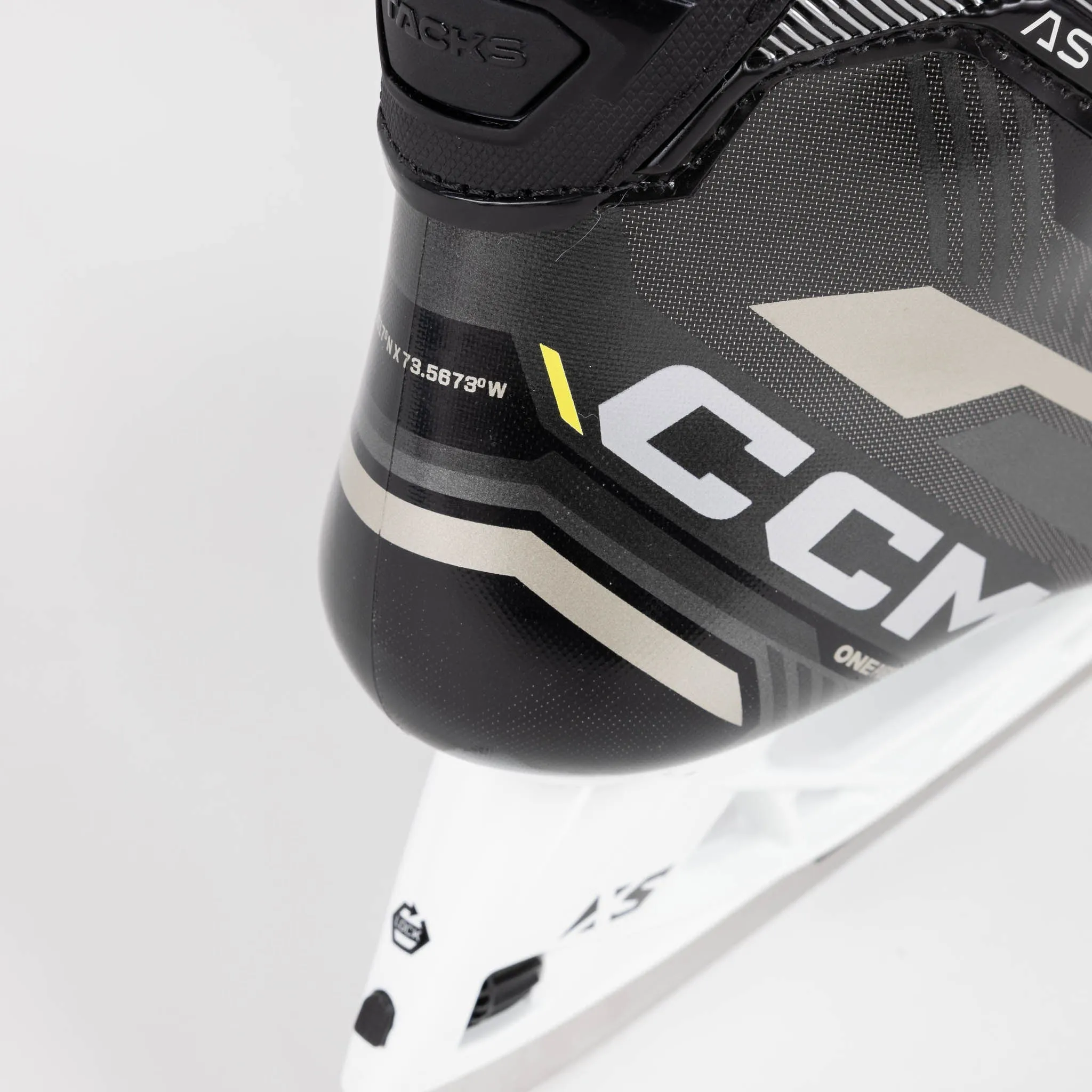 CCM Tacks AS580 Senior Hockey Skates