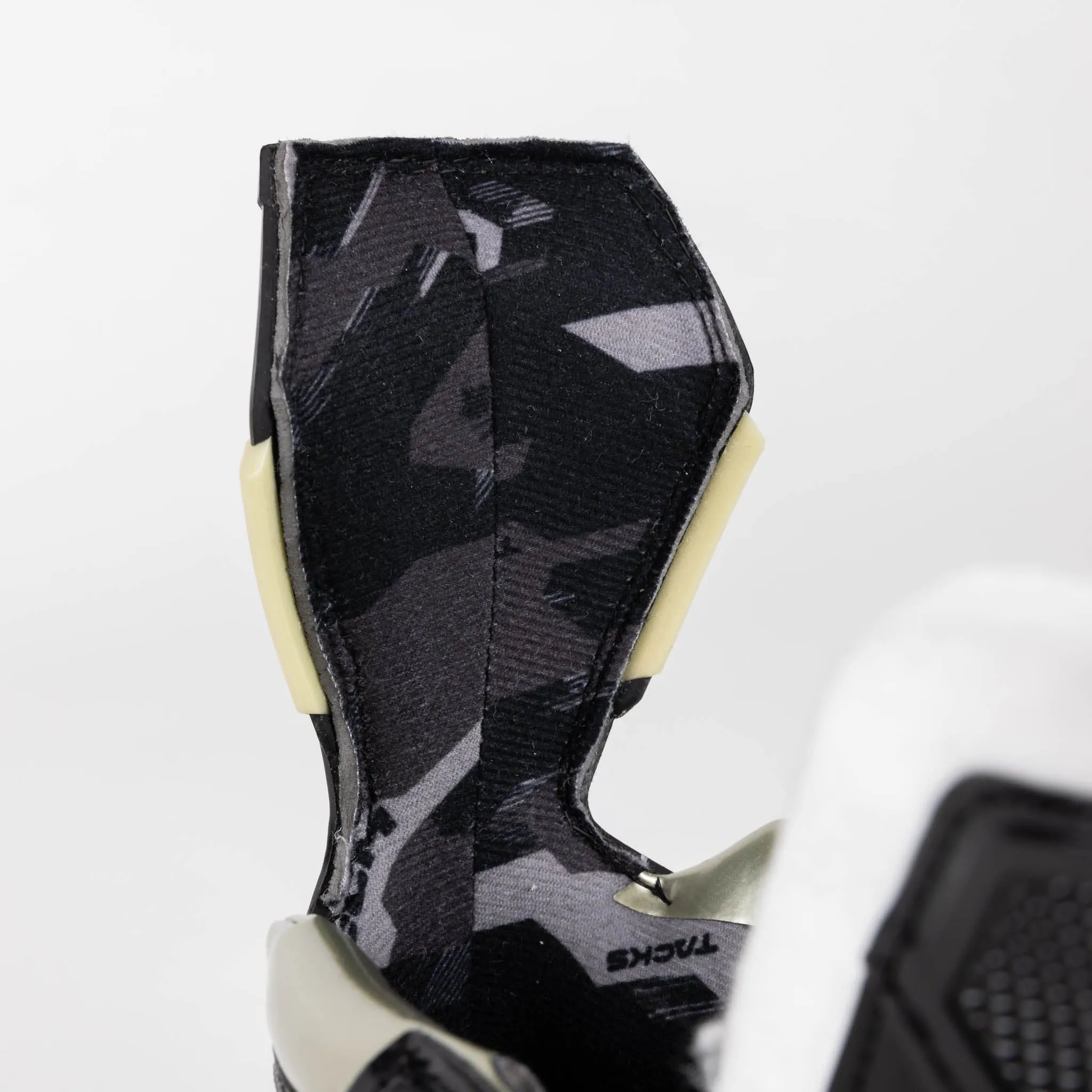 CCM Tacks AS580 Senior Hockey Skates