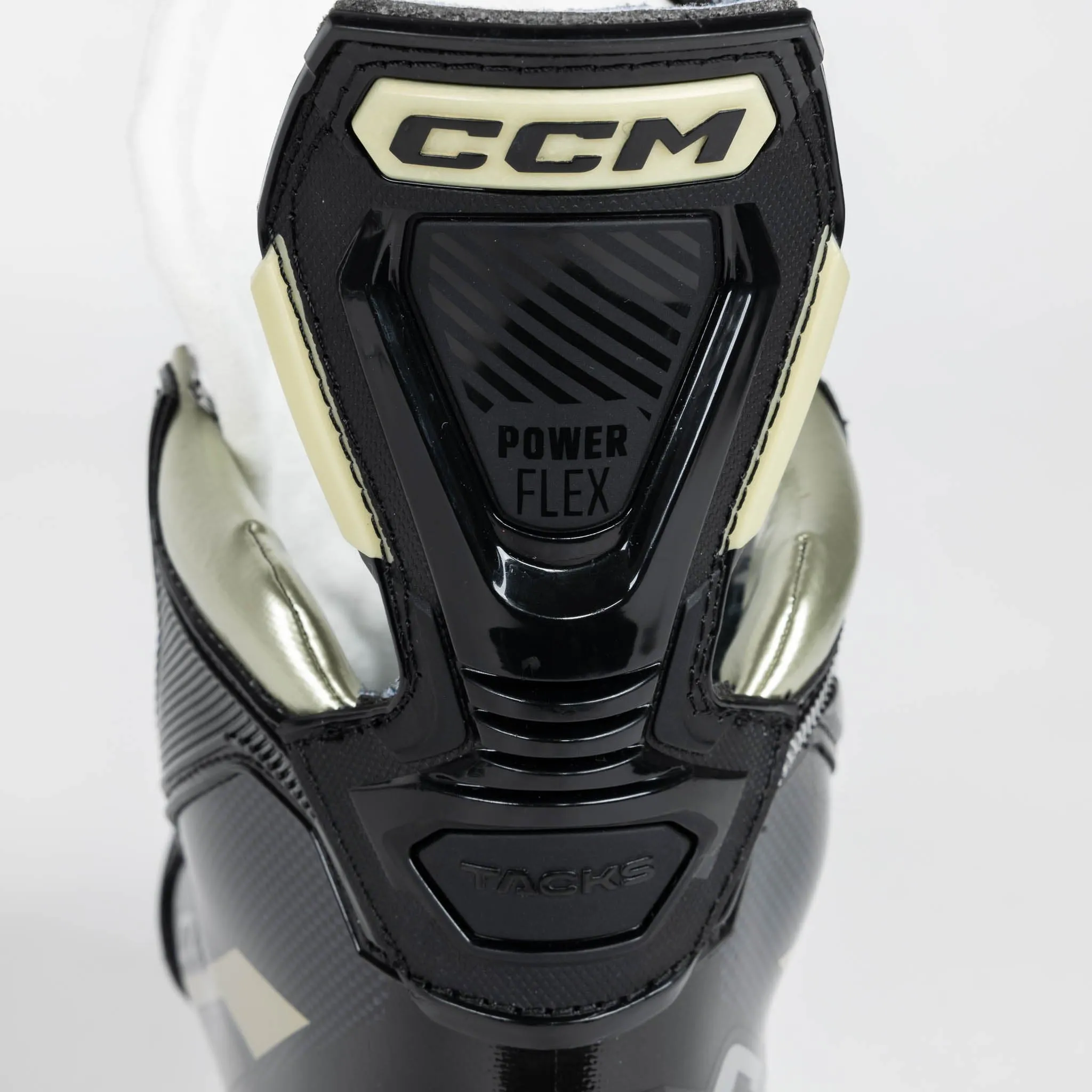 CCM Tacks AS590 Intermediate Hockey Skates