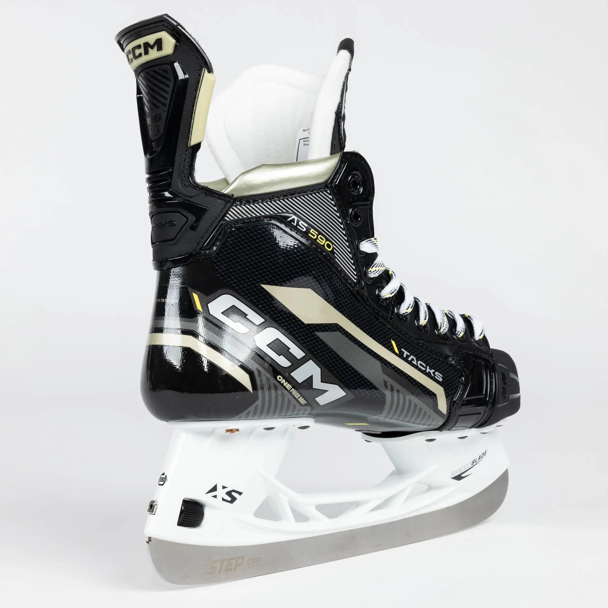 CCM Tacks AS590 Intermediate Hockey Skates