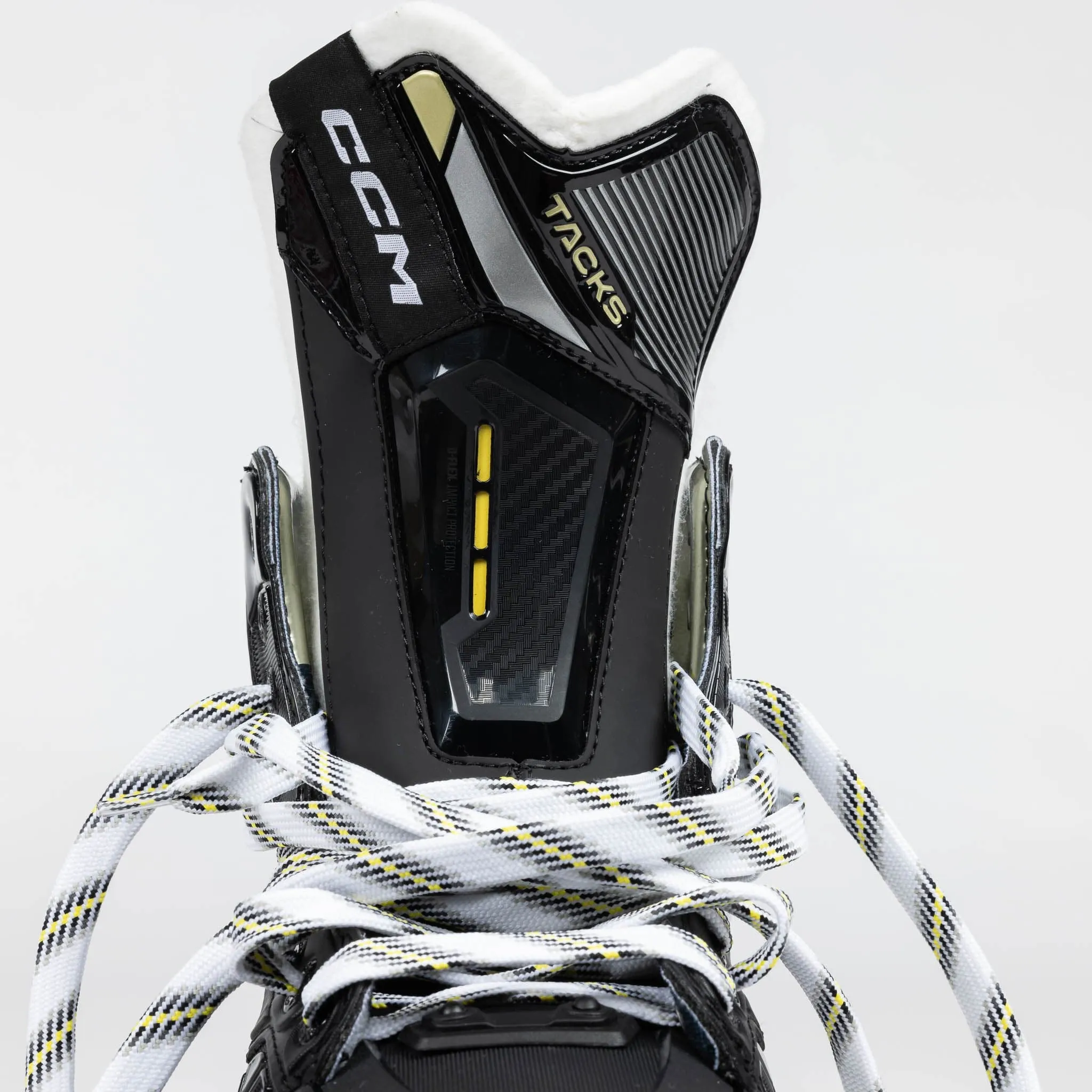 CCM Tacks AS590 Intermediate Hockey Skates
