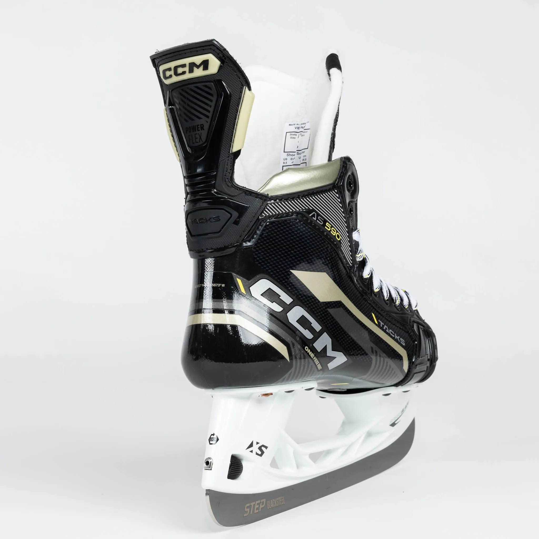 CCM Tacks AS590 Intermediate Hockey Skates