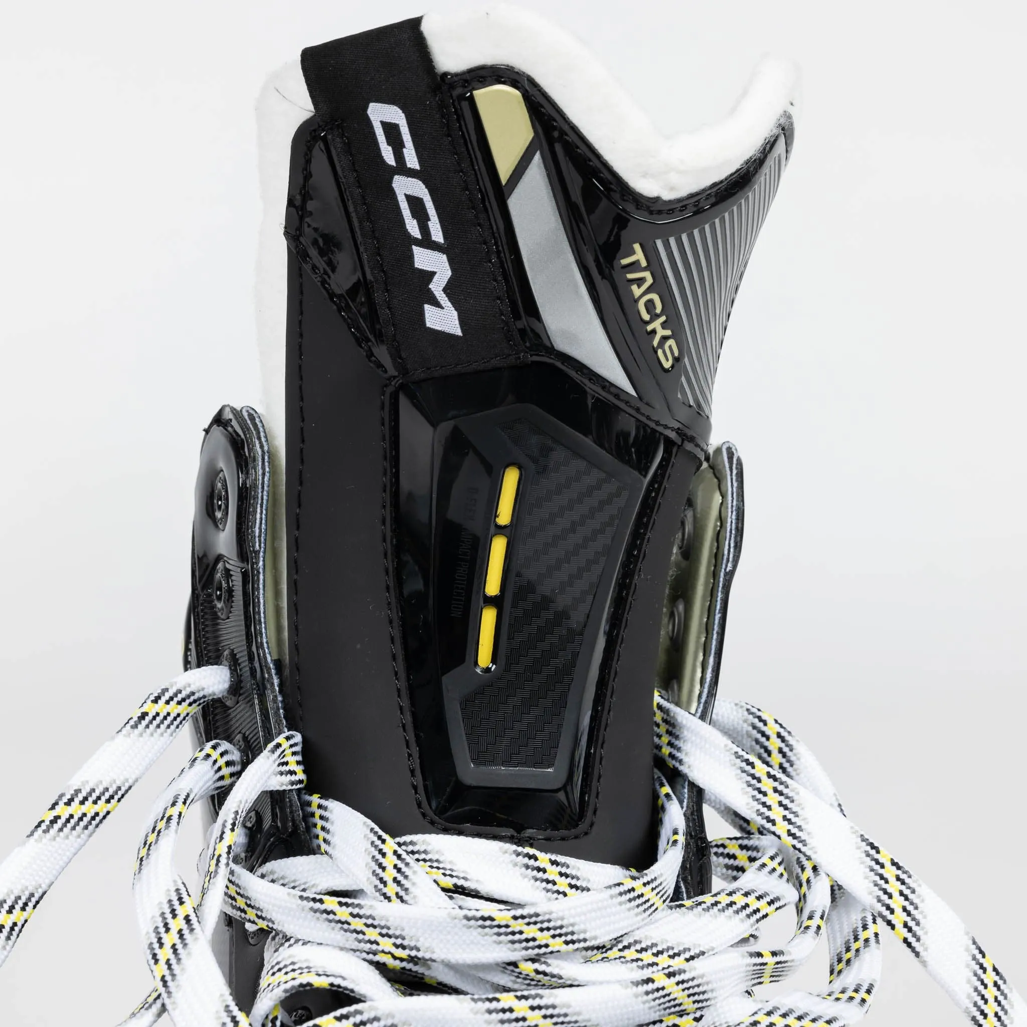 CCM Tacks AS590 Intermediate Hockey Skates