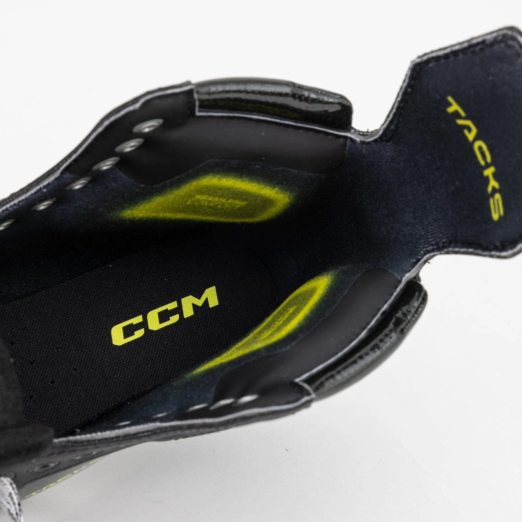 CCM Tacks Vector Plus Intermediate Hockey Skates - 2024