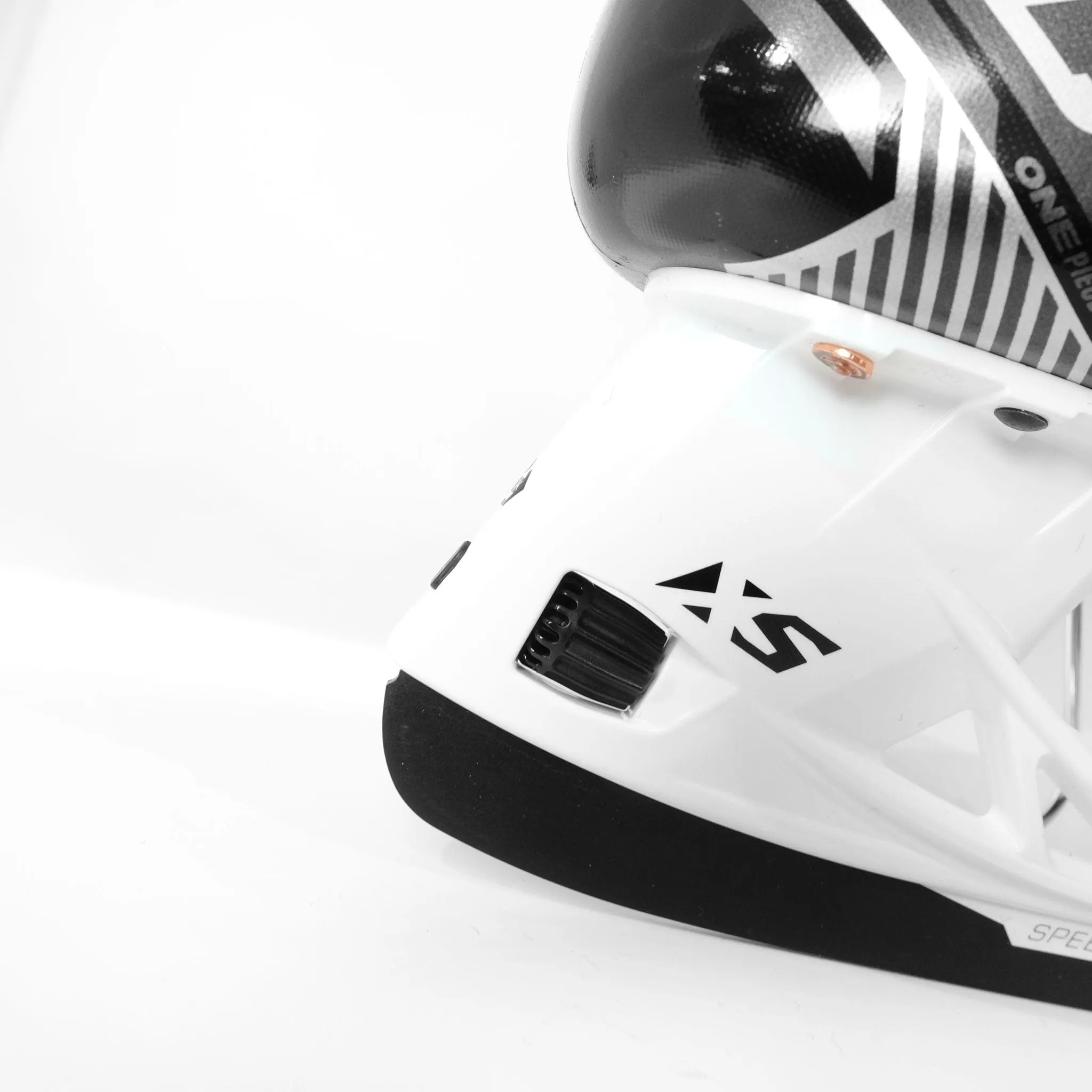 CCM Tacks Vector Plus Senior Hockey Skates - 2022