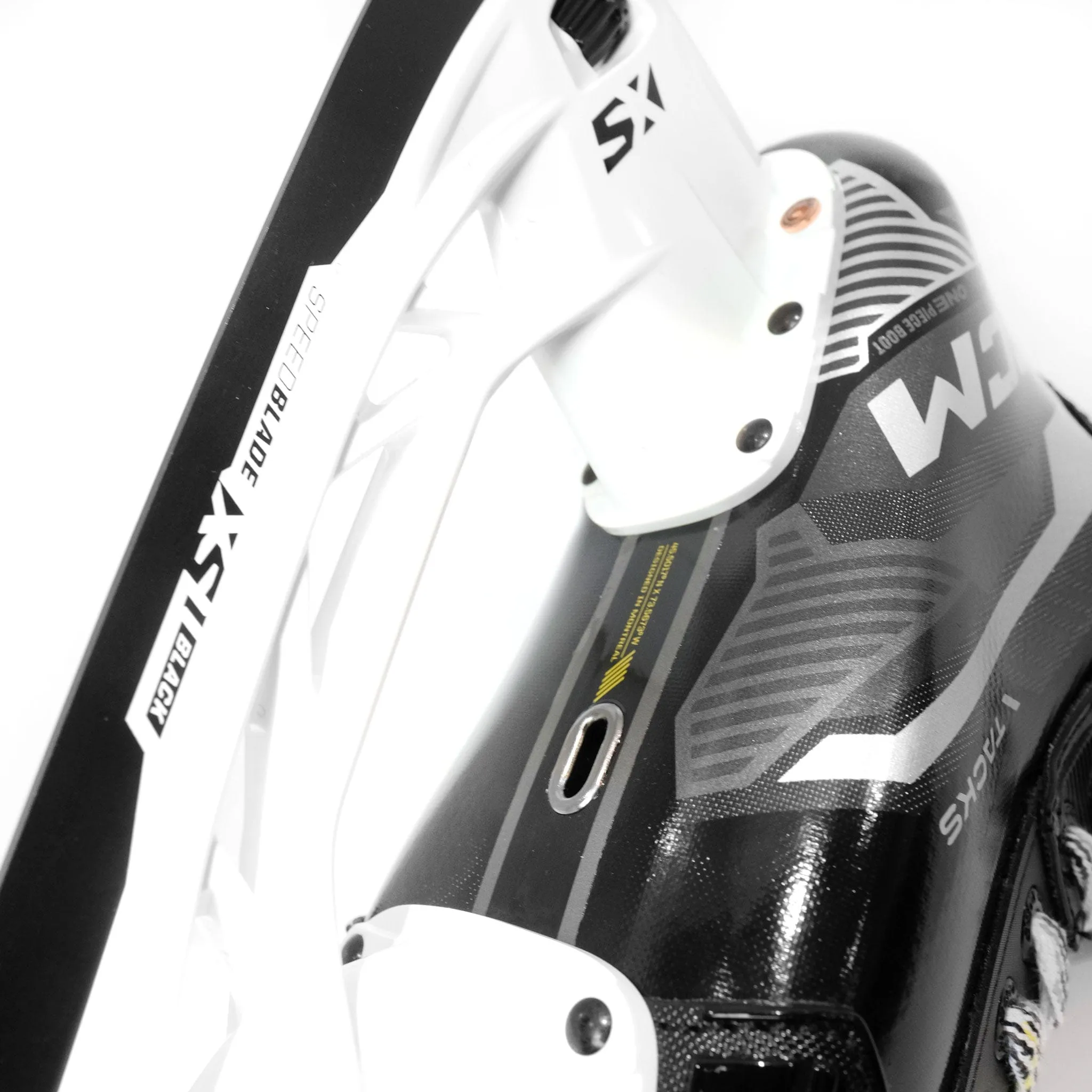 CCM Tacks Vector Plus Senior Hockey Skates - 2022