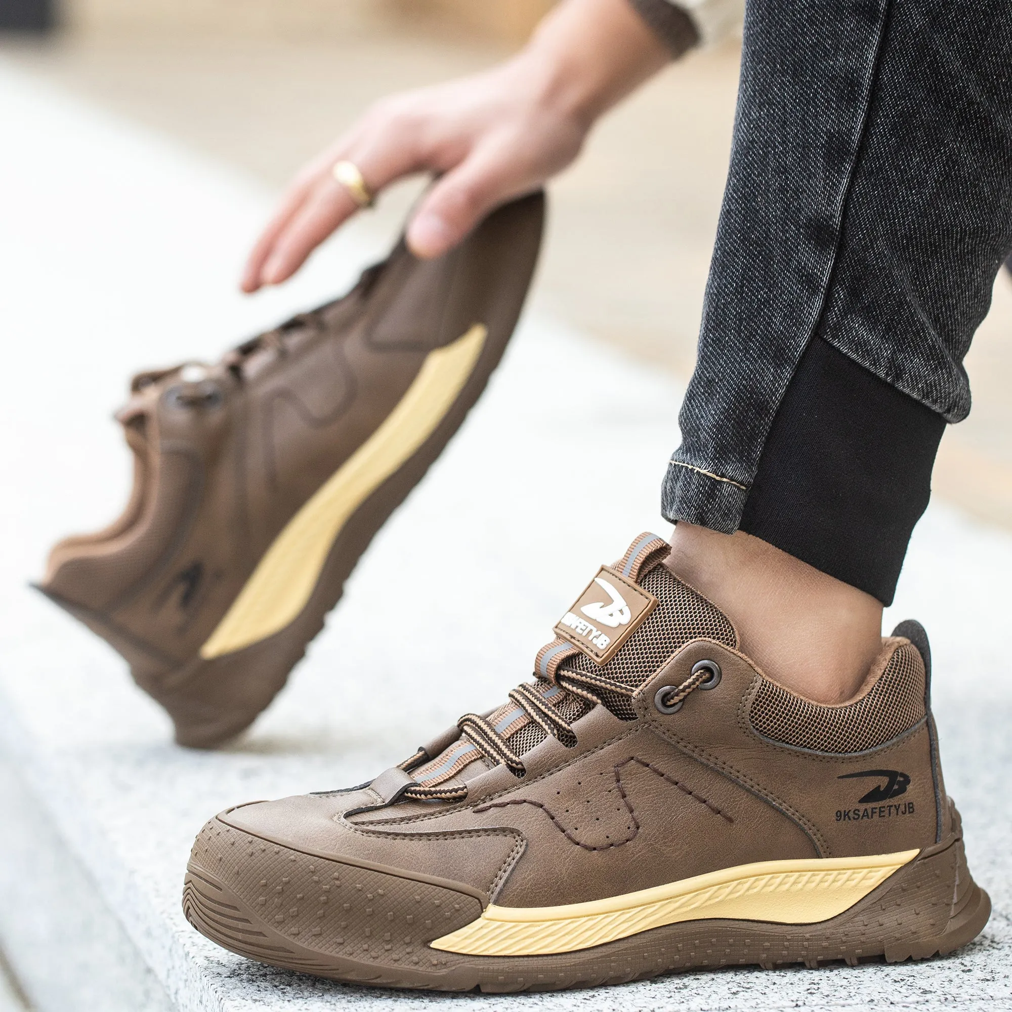 Comfortable Lightweight Composite Toe Safety Shoes for Men and Women TFWMGV K676