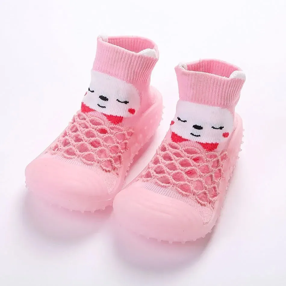 Cozy Cartoon Non-slip Infant Shoes: Cute and Safe Footwear for Baby's