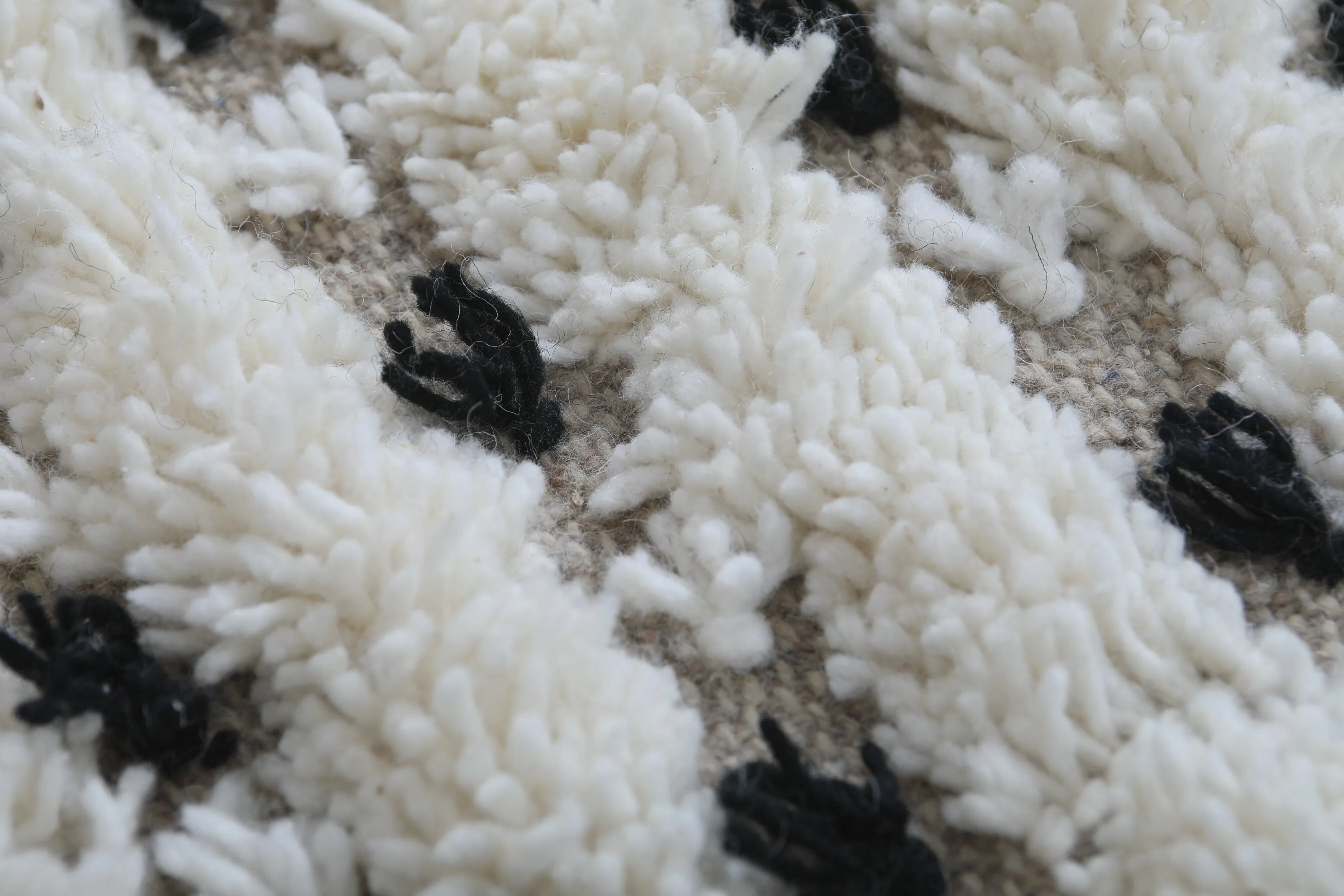 Custom Berber rug - Handmade Beniourain rug - Morocco rug