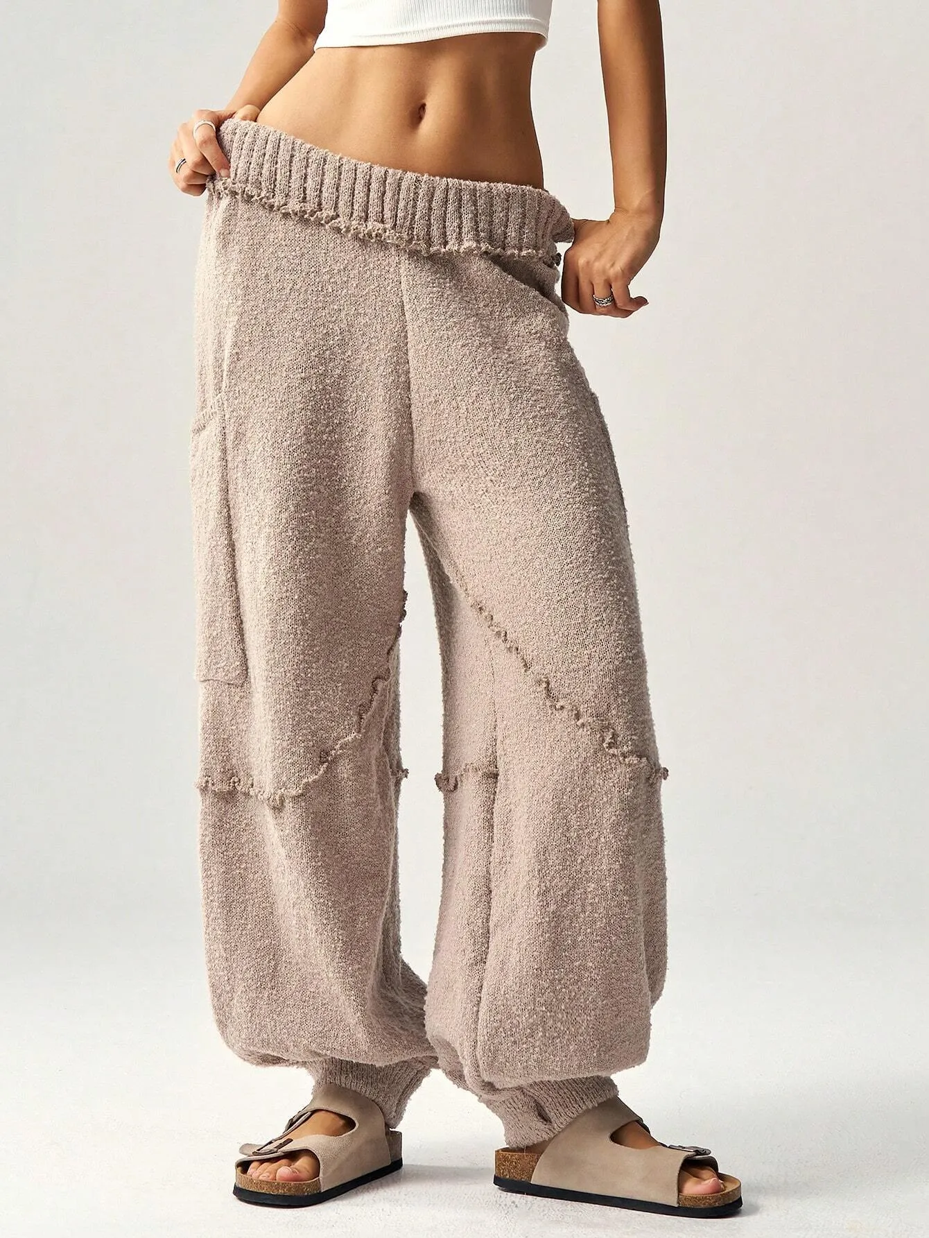 High-Waist Baggy Sweater Pants for Women – Stylish & Comfortable Joggers