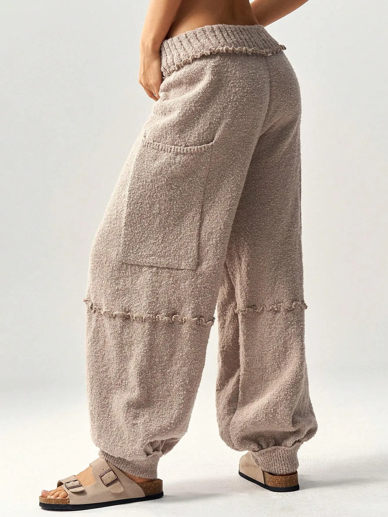 High-Waist Baggy Sweater Pants for Women – Stylish & Comfortable Joggers
