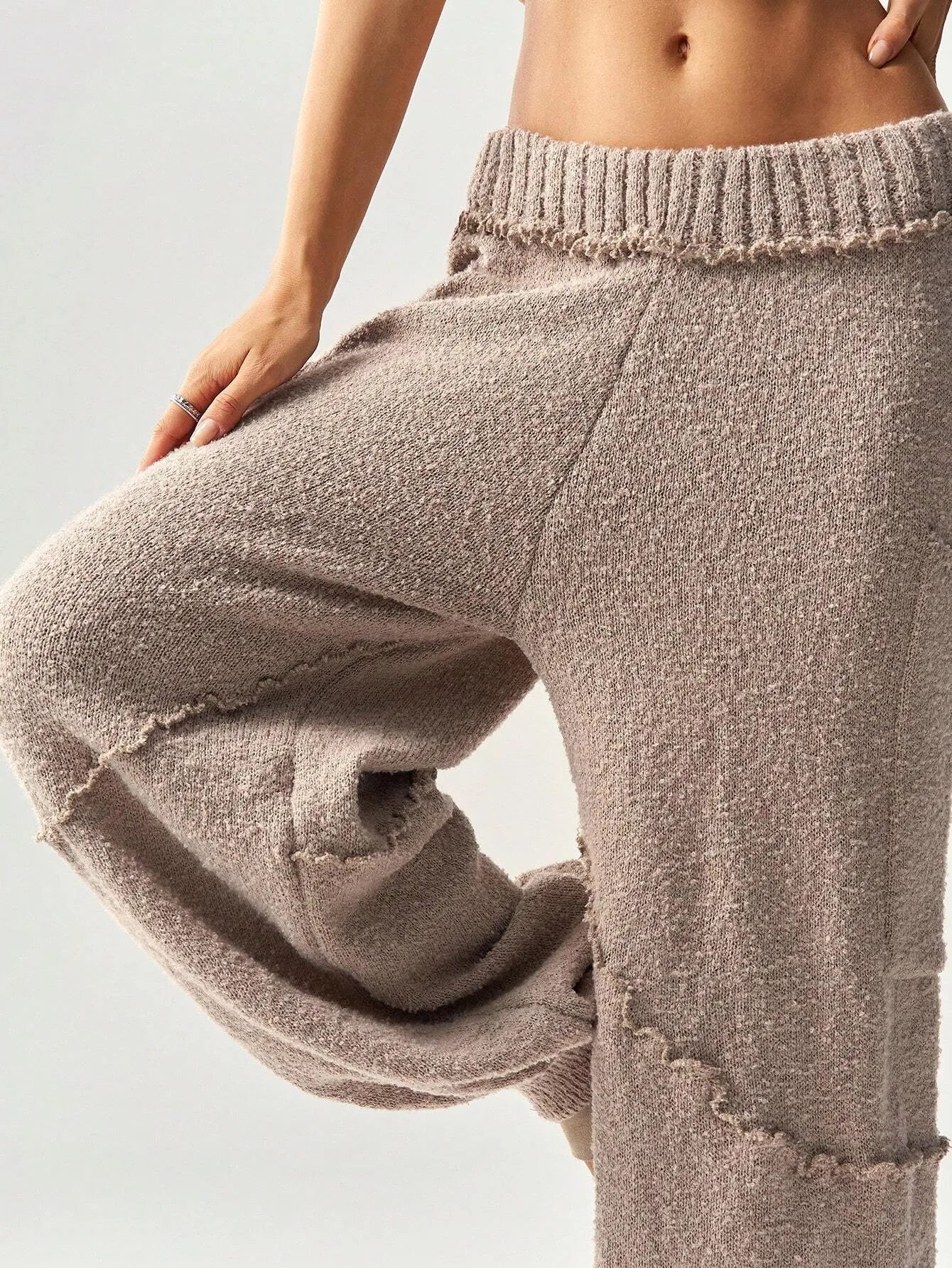 High-Waist Baggy Sweater Pants for Women – Stylish & Comfortable Joggers