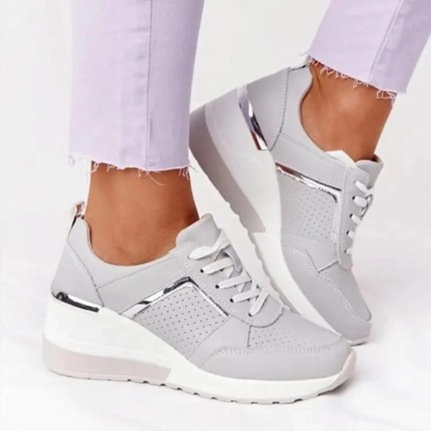 ISLA™ | LIGHTWEIGHT WEDGE SHOES