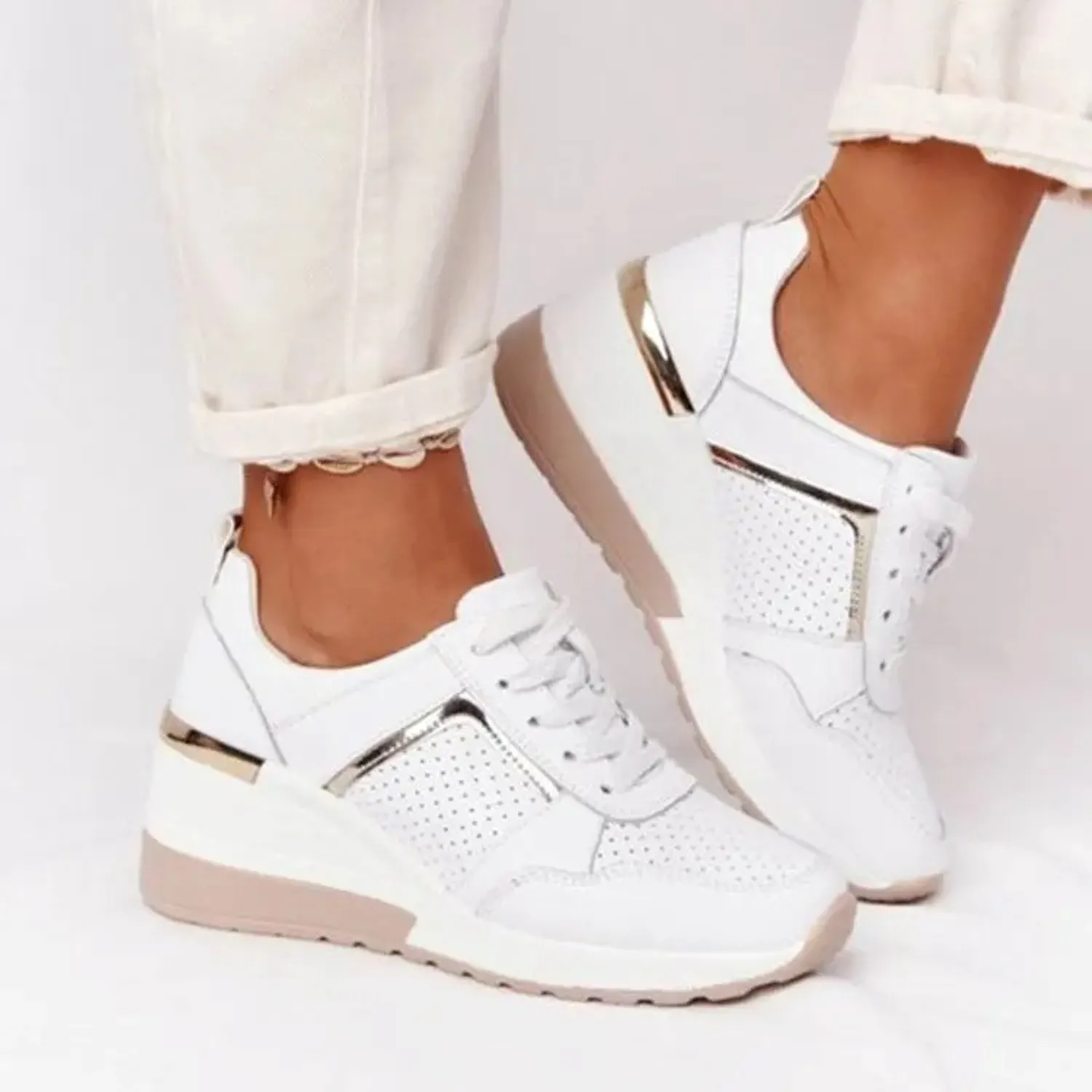 ISLA™ | LIGHTWEIGHT WEDGE SHOES